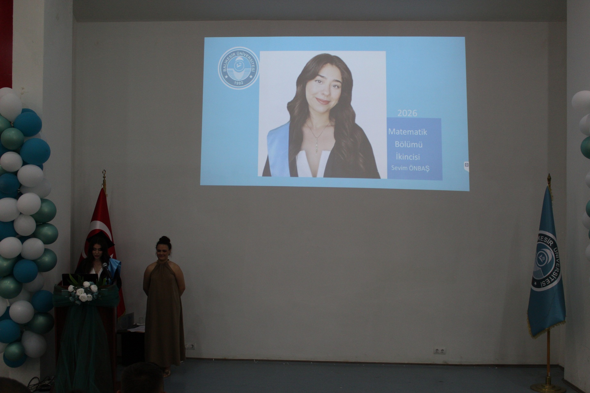 Bölümümüzde Mezuniyet Coşkusu! 6