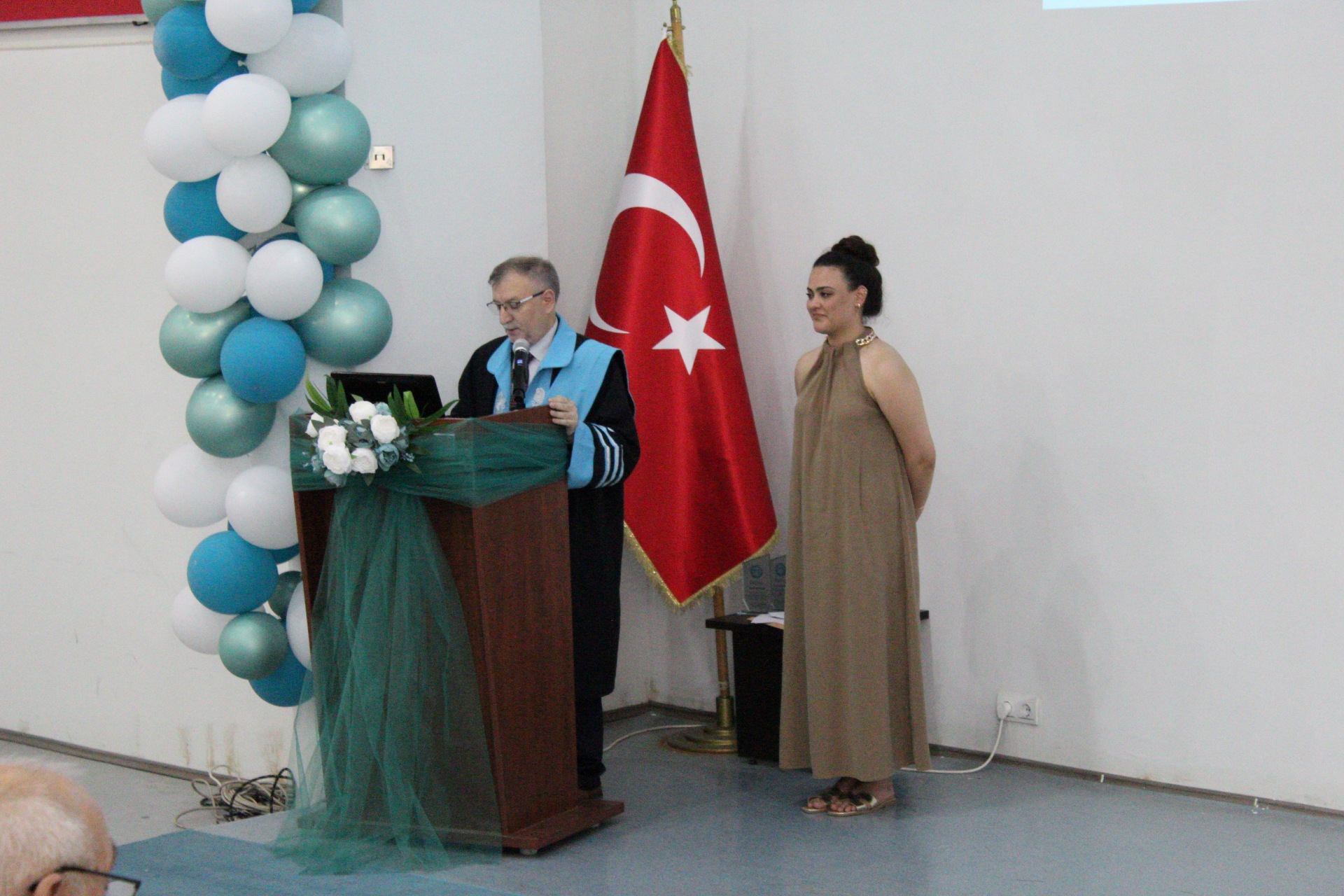 Bölümümüzde Mezuniyet Coşkusu! 13