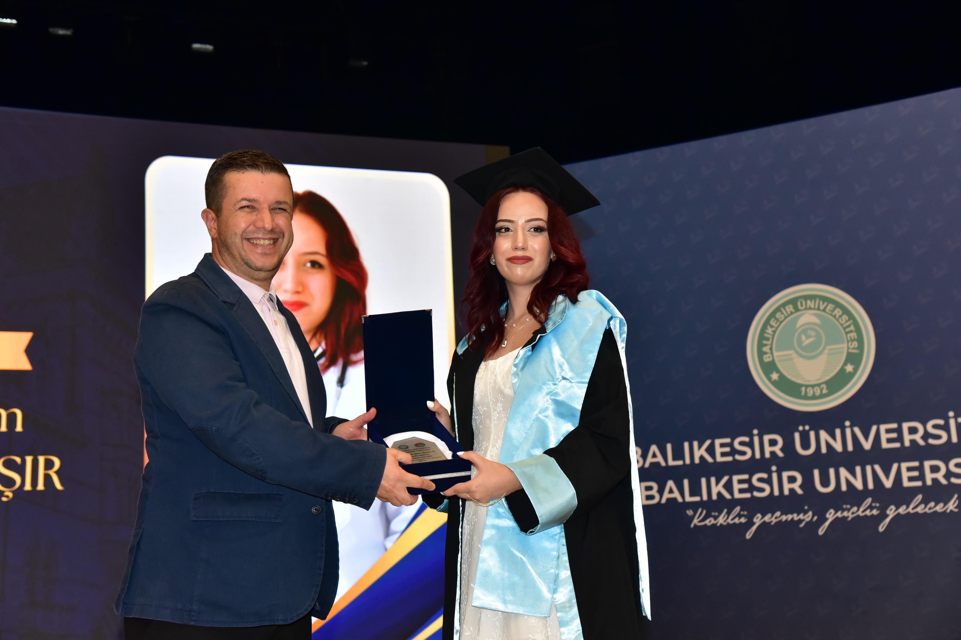 BAÜN Veteriner Fakültesinde Mezuniyet Gururu 9