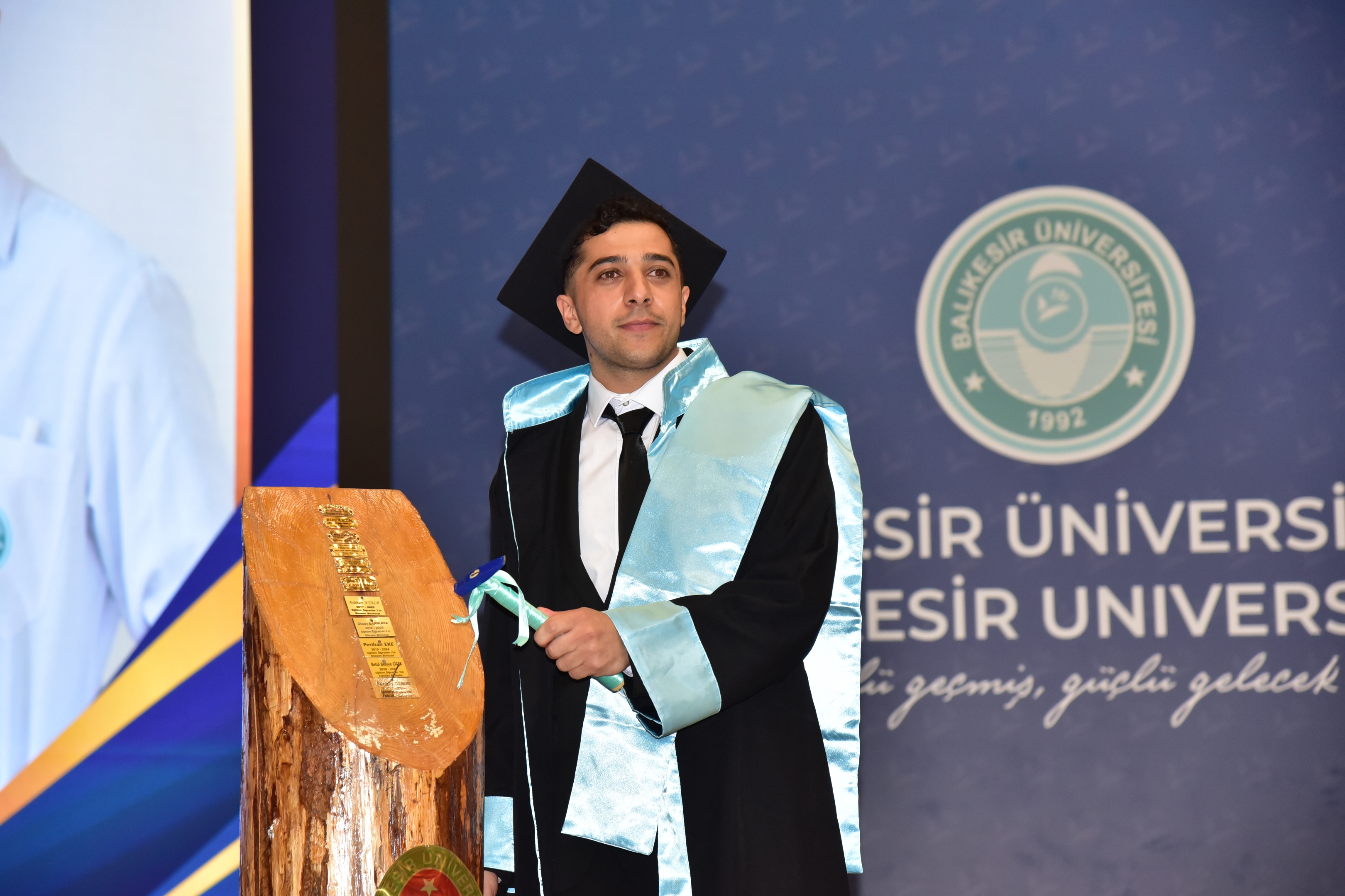 BAÜN Veteriner Fakültesinde Mezuniyet Gururu 11
