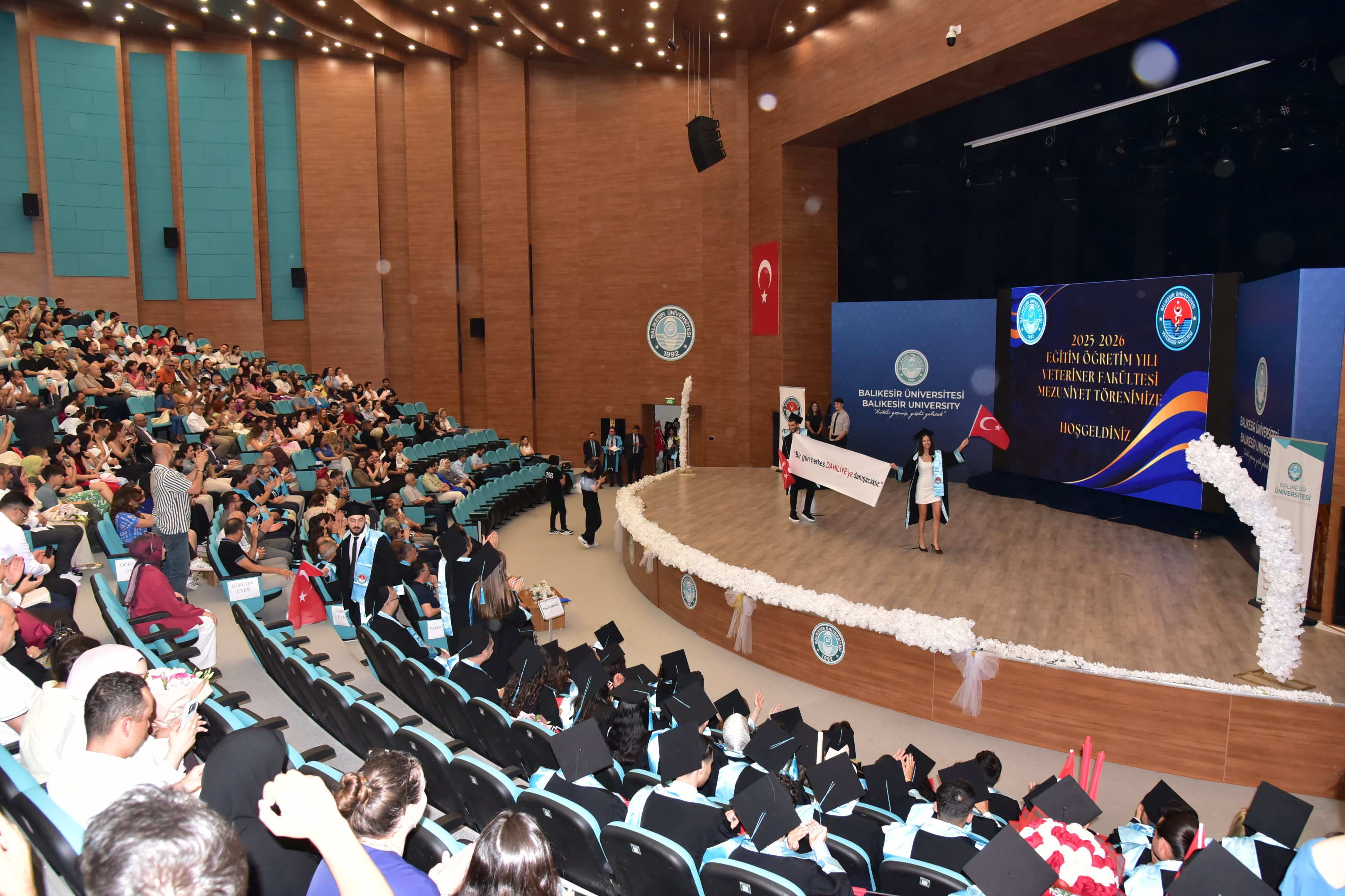 BAÜN Veteriner Fakültesinde Mezuniyet Gururu 5