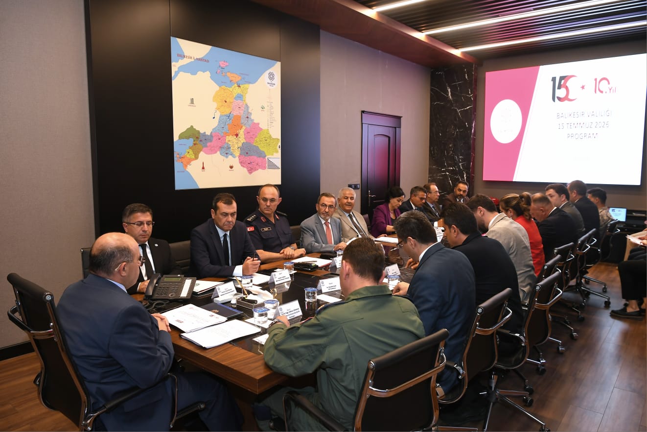 Rektör Oğurlu, 15 Temmuz Demokrasi ve Millî Birlik Günü Hazırlık Toplantısına Katıldı 2