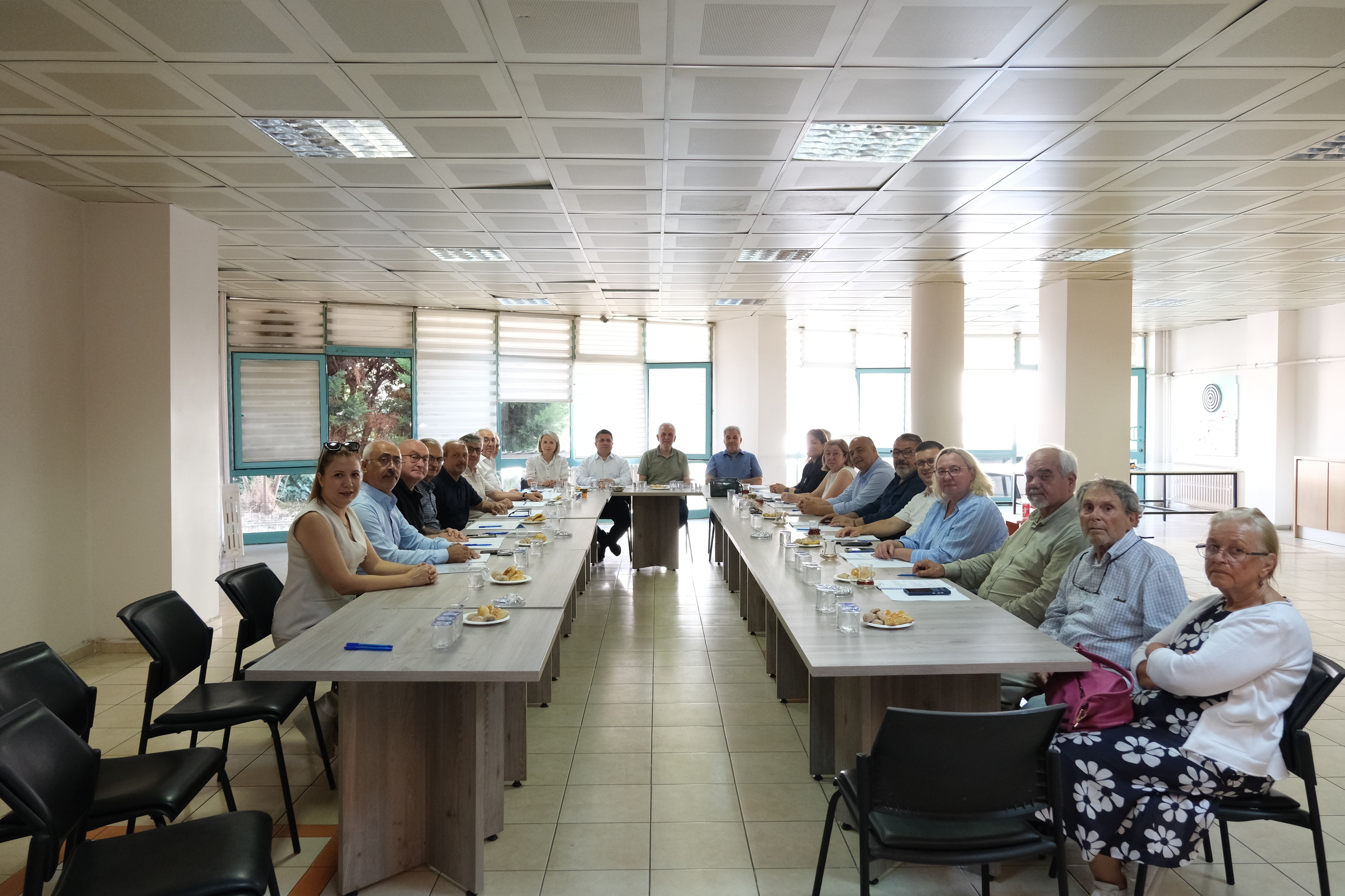 Balıkesir Üniversitesi Vakfı 2025 Yılı Olağan Genel Kurul Toplantısı Gerçekleştirildi 6