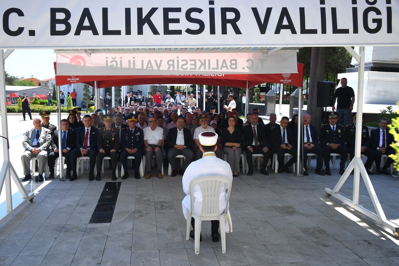 Rektör Oğurlu, 15 Temmuz Demokrasi ve Millî Birlik Günü Anma Programına Katıldı 2