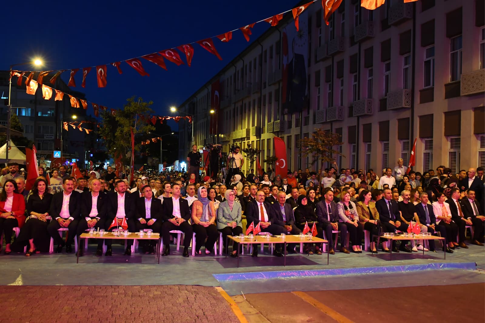 Rektör Oğurlu, Millî İrade Meydanı’ndaki 15 Temmuz Anma Programına Katıldı 3