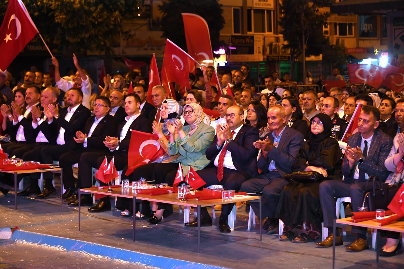 Rektör Oğurlu, Millî İrade Meydanı’ndaki 15 Temmuz Anma Programına Katıldı 4