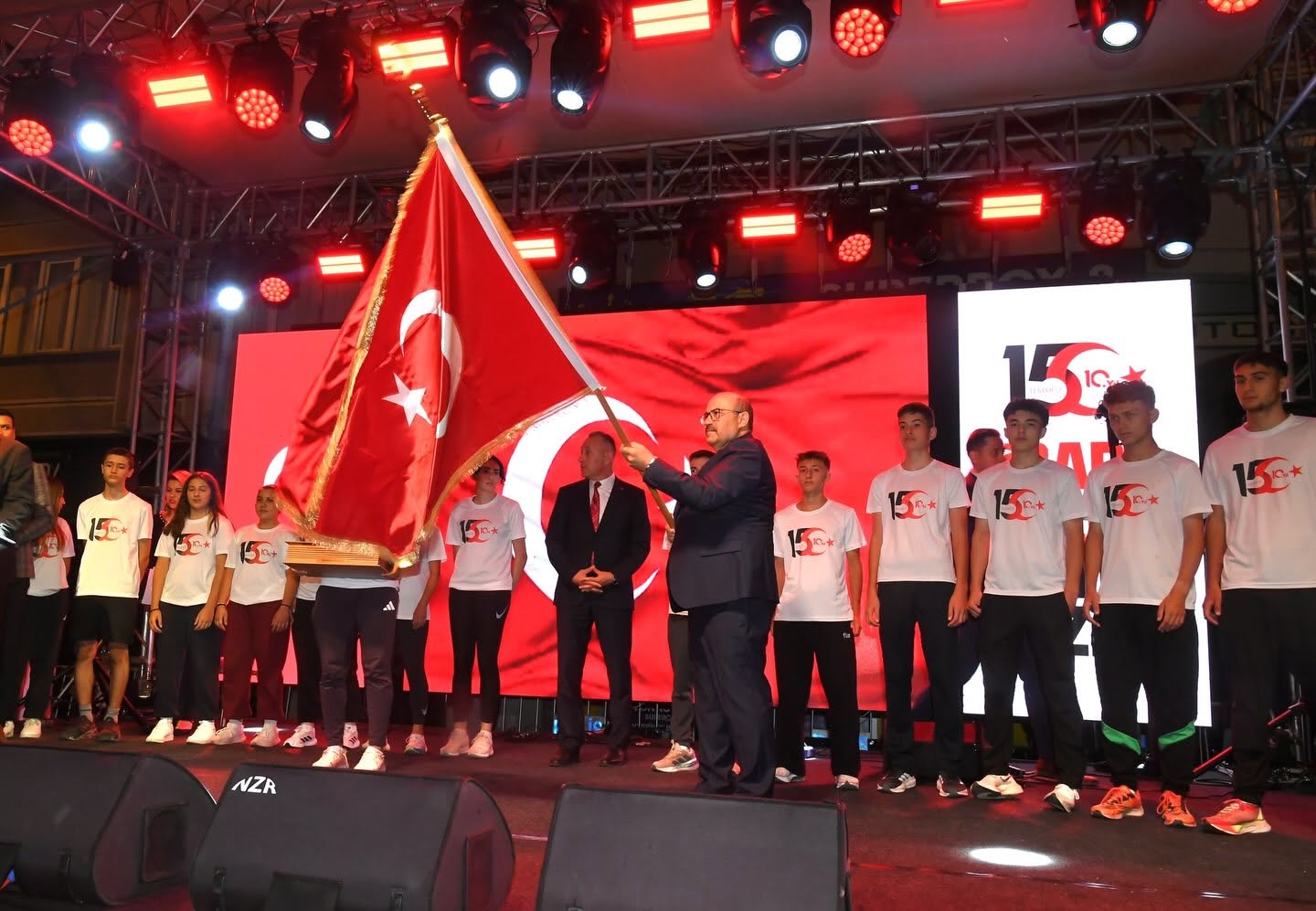 Rektör Oğurlu Milli İrade Meydanı' ndaki 15 Temmuz Anma Programına Katıldı 2