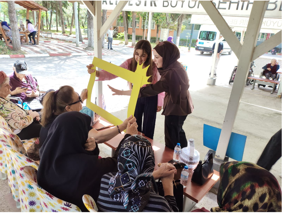 İvrindi Sağlık Hizmetleri Meslek Yüksekokulu Öğrencileri Topluma Dokunmaya Devam Ediyor 11
