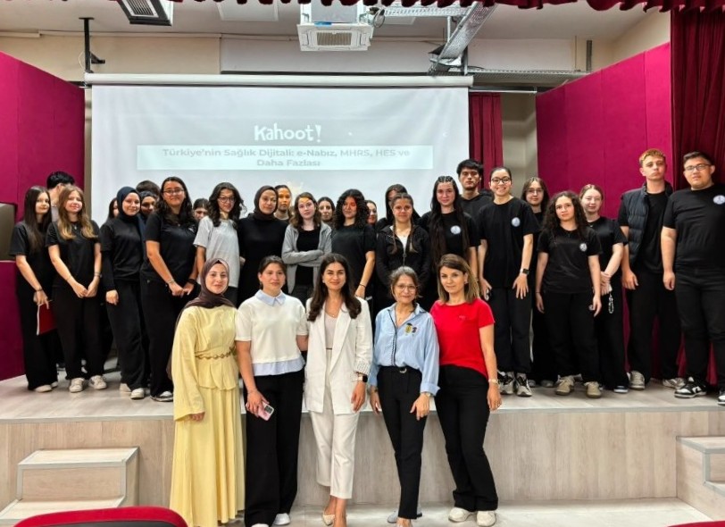 BAÜN İvrindi Sağlık Hizmetleri MYO Öğrencilerinden Topluma Katkı Projeleri 6
