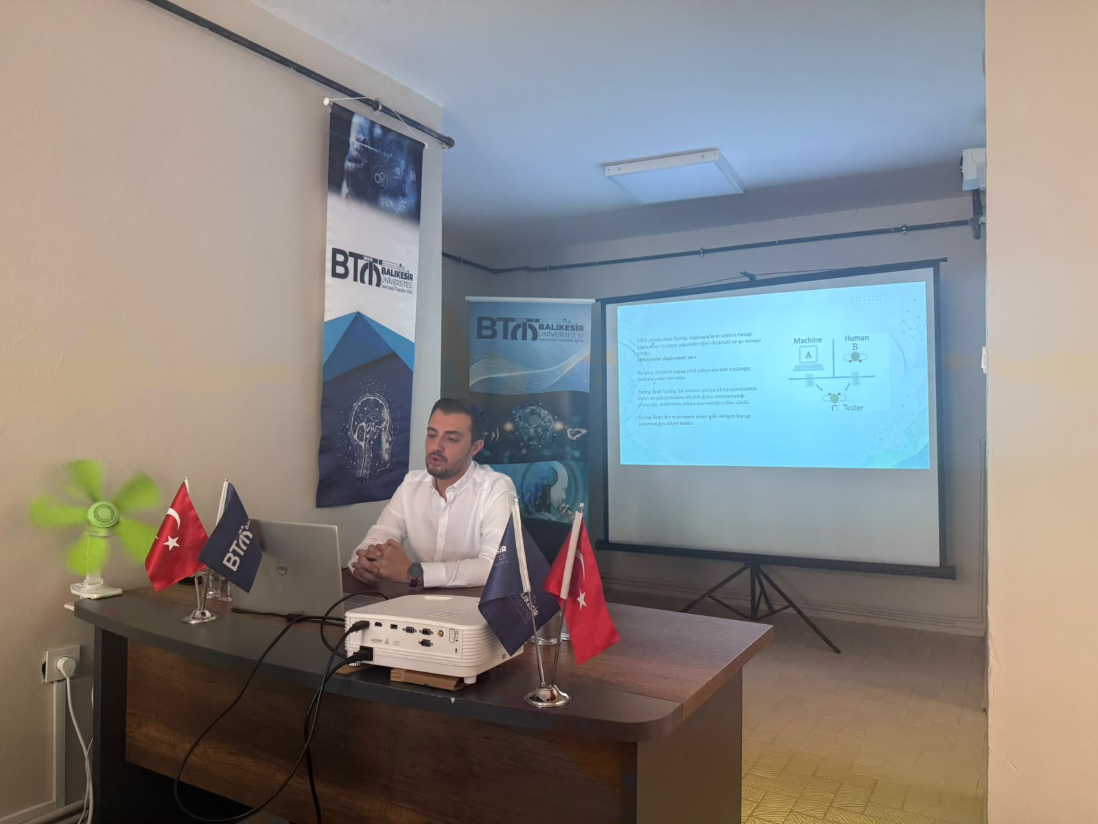 Balıkesir Üniversitesi ve Özbekistan Almalık Devlet Teknik Enstitüsü İş Birliğiyle Hibrit Yapay Zeka Eğitimi Gerçekleştirildi 4