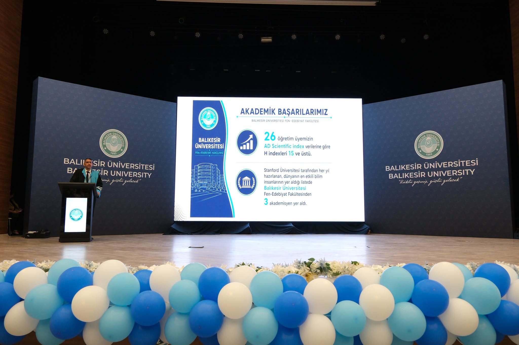 BAÜN Fen Edebiyat Fakültesinde Mezuniyet Sevinci 4