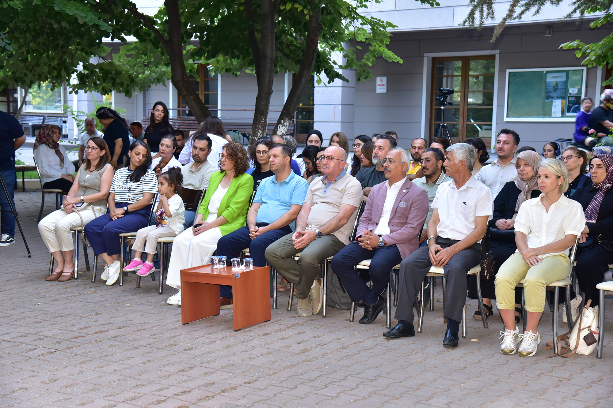 BAÜN Bilim Kafe’de Hayata Dokunanlar Topluluğundan Sağlık Taraması ve İlk Yardım Eğitimi 3
