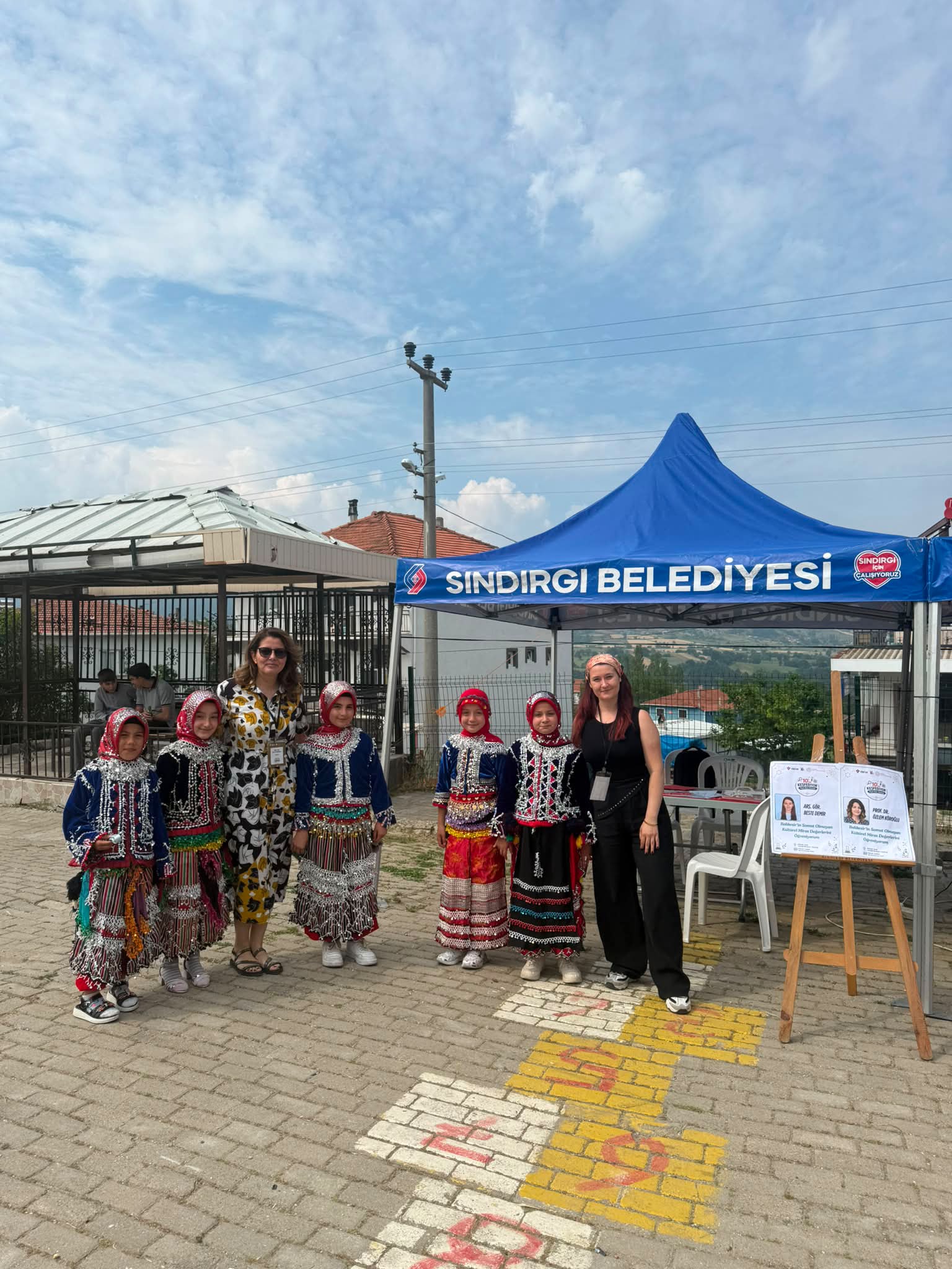 Turizm Fakültesi Akademisyenleri TÜBİTAK 4009 Projesinde Yer Aldı