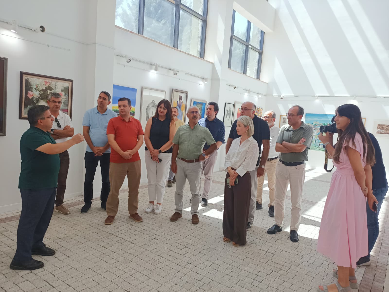 Güzel Sanatlar Fakültesi Sanat Koleksiyonu Seçkisi "Biriken Bellek" Sergisiyle Açıldı. 5