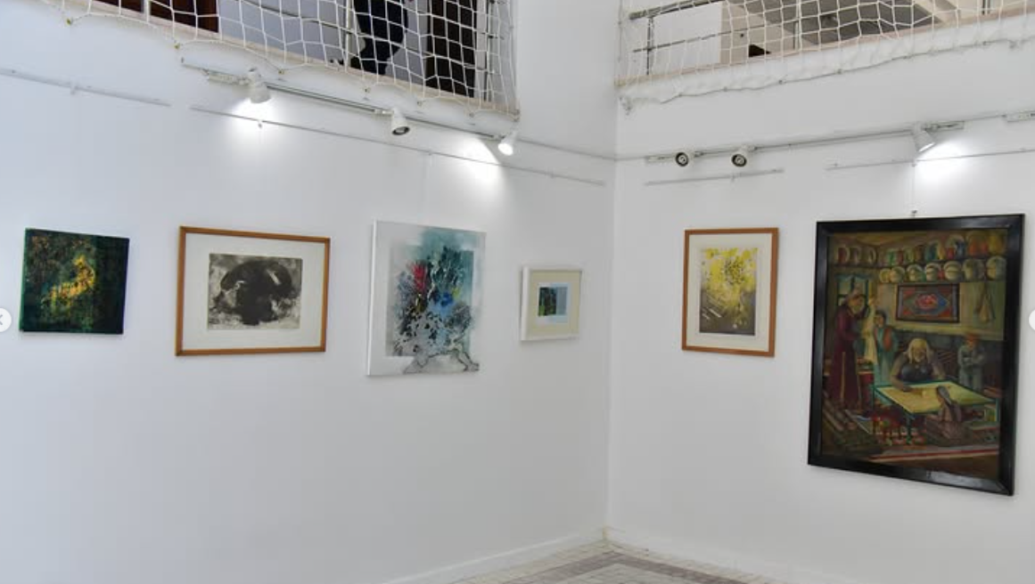 Güzel Sanatlar Fakültesi Sanat Koleksiyonu Seçkisi "Biriken Bellek" Sergisiyle Açıldı. 8