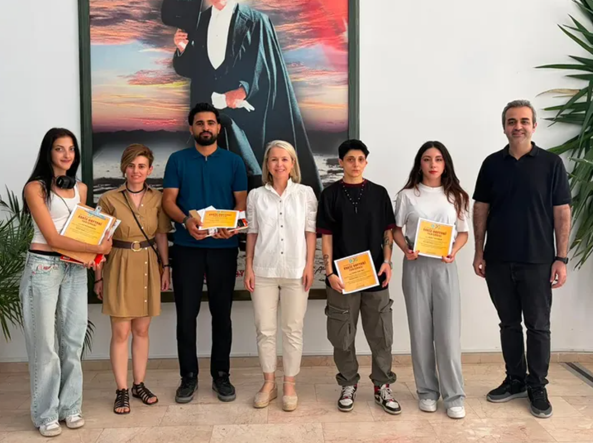 2025-2026 Güz Yarıyılı Eskiz Defteri Yarışması Ödülleri Verildi.
