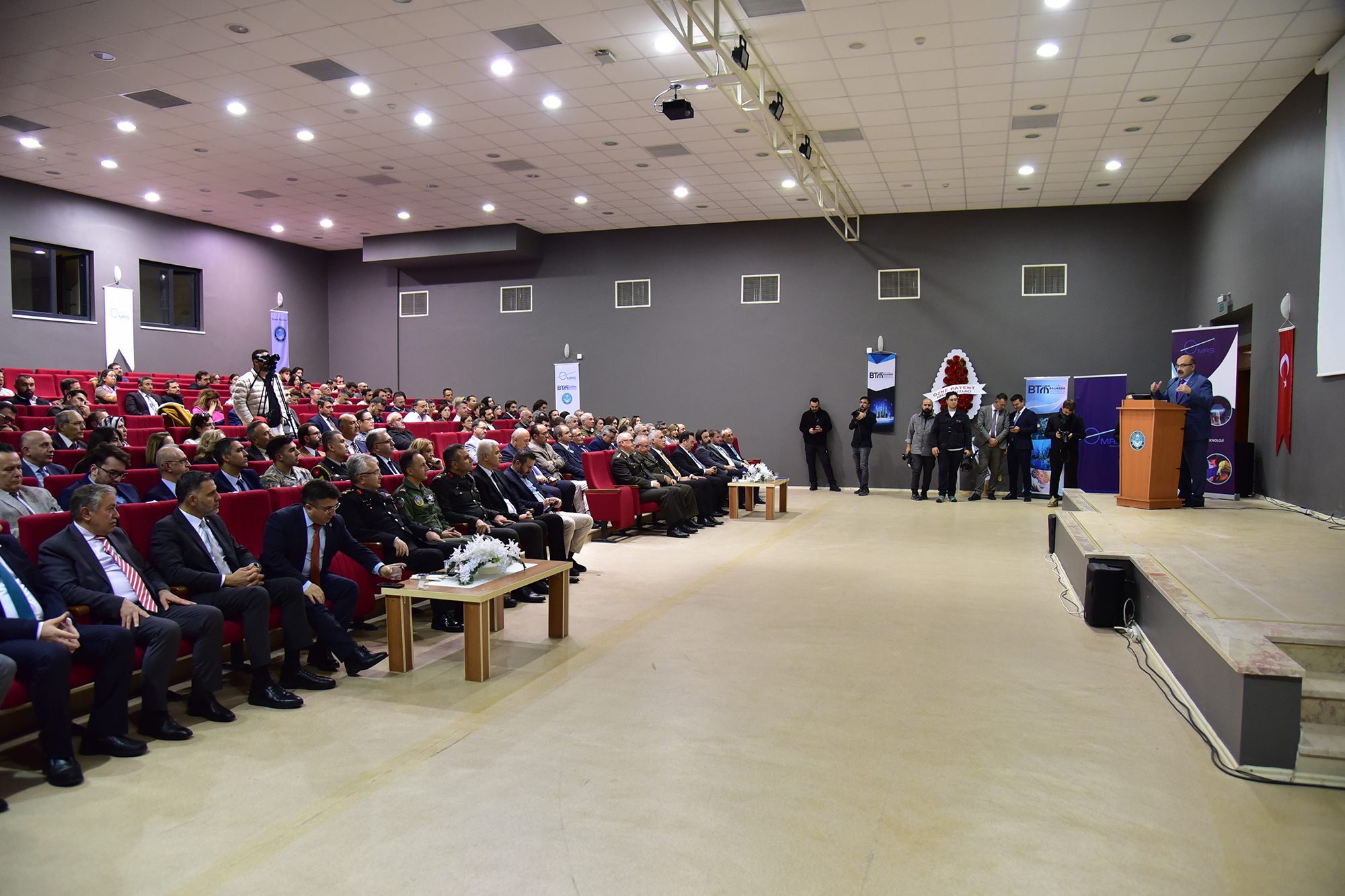 Balıkesir Üniversitesi'nde Türkiye'nin İlk 360 Derece Simülasyon Merkezi Açıldı 11