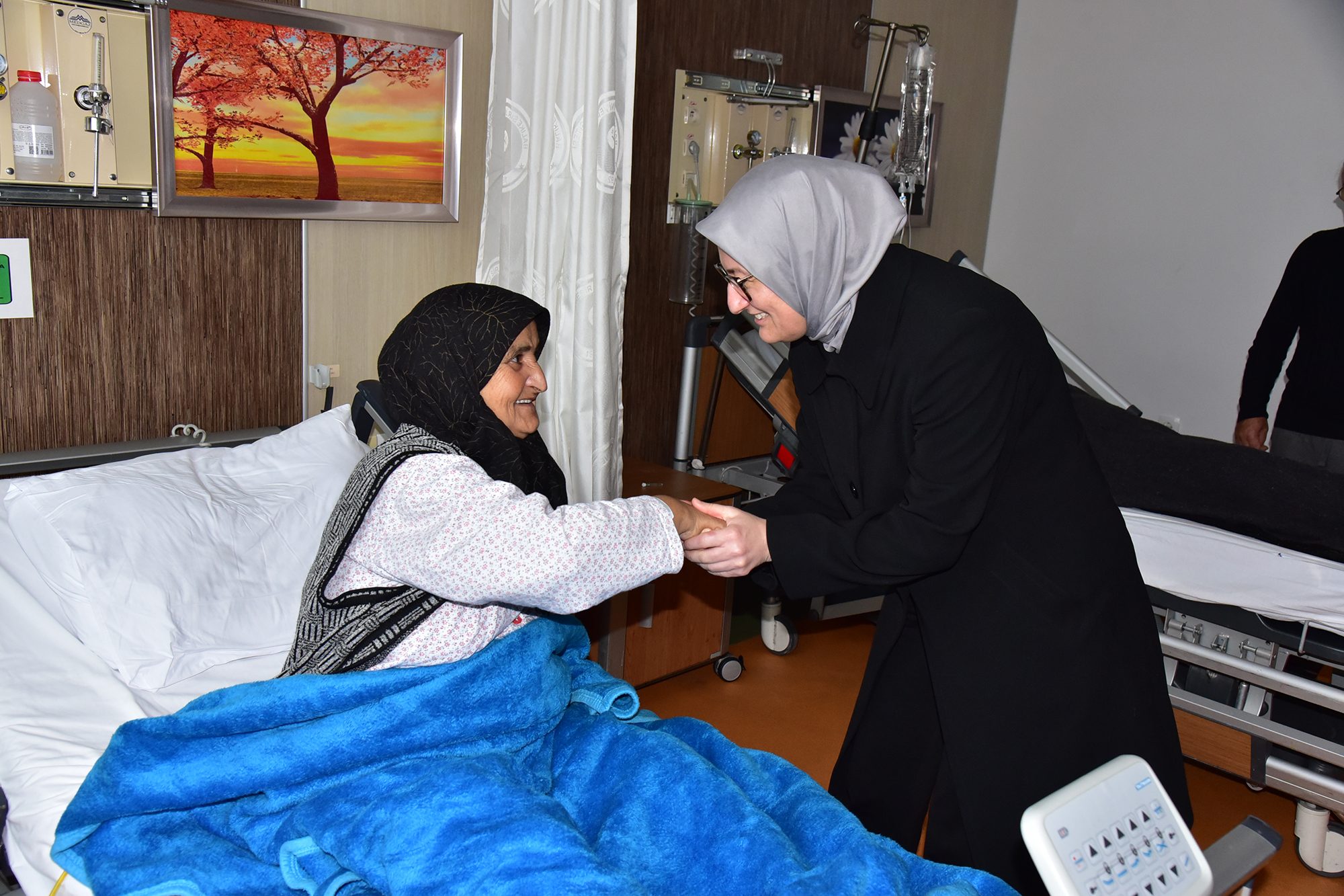 Balıkesir Milletvekili Belgin Uygur, Balıkesir Üniversitesinin Yenilikçi Projelerini Yerinde İnceledi 13