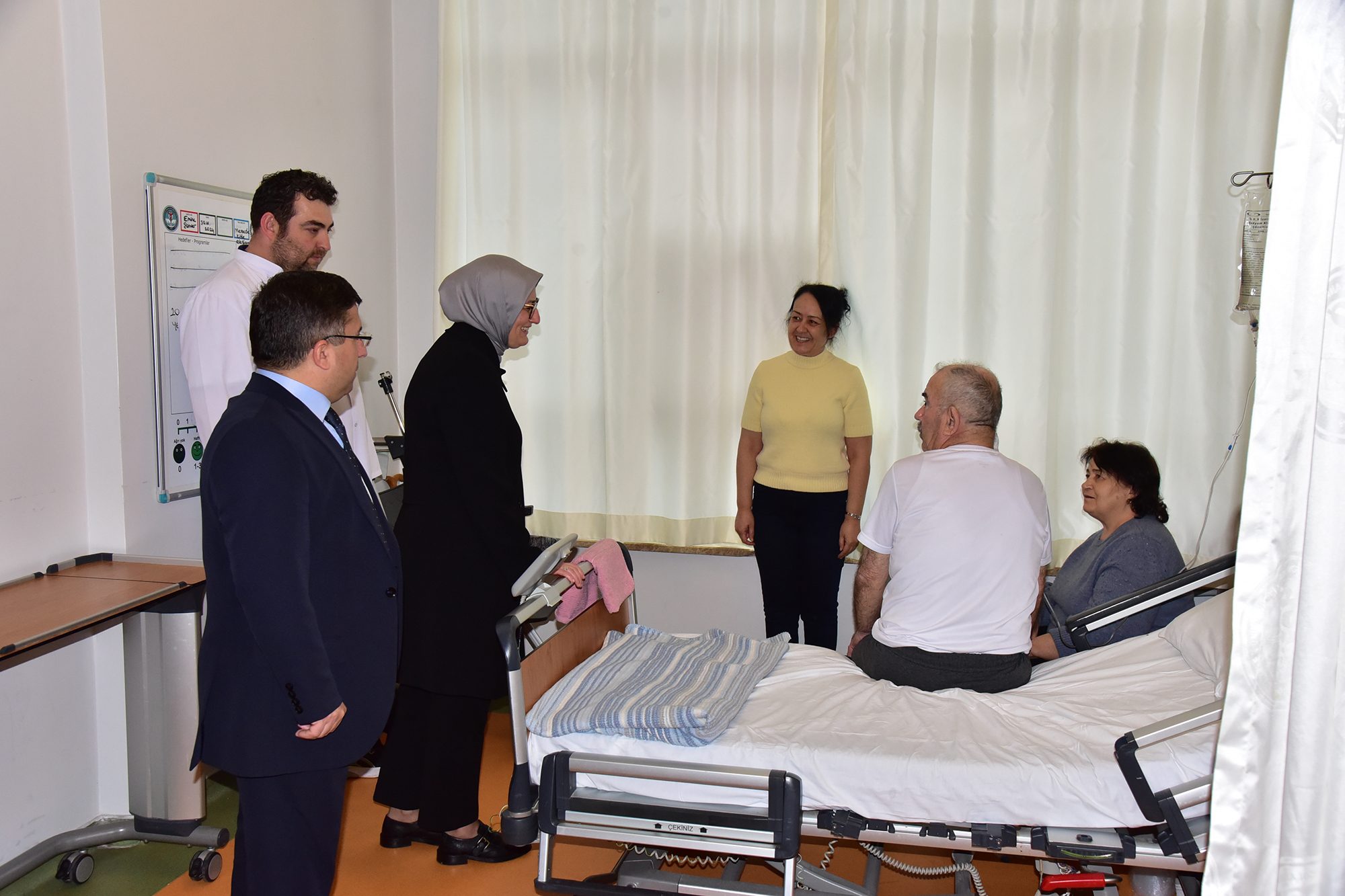 Balıkesir Milletvekili Belgin Uygur, Balıkesir Üniversitesinin Yenilikçi Projelerini Yerinde İnceledi 14