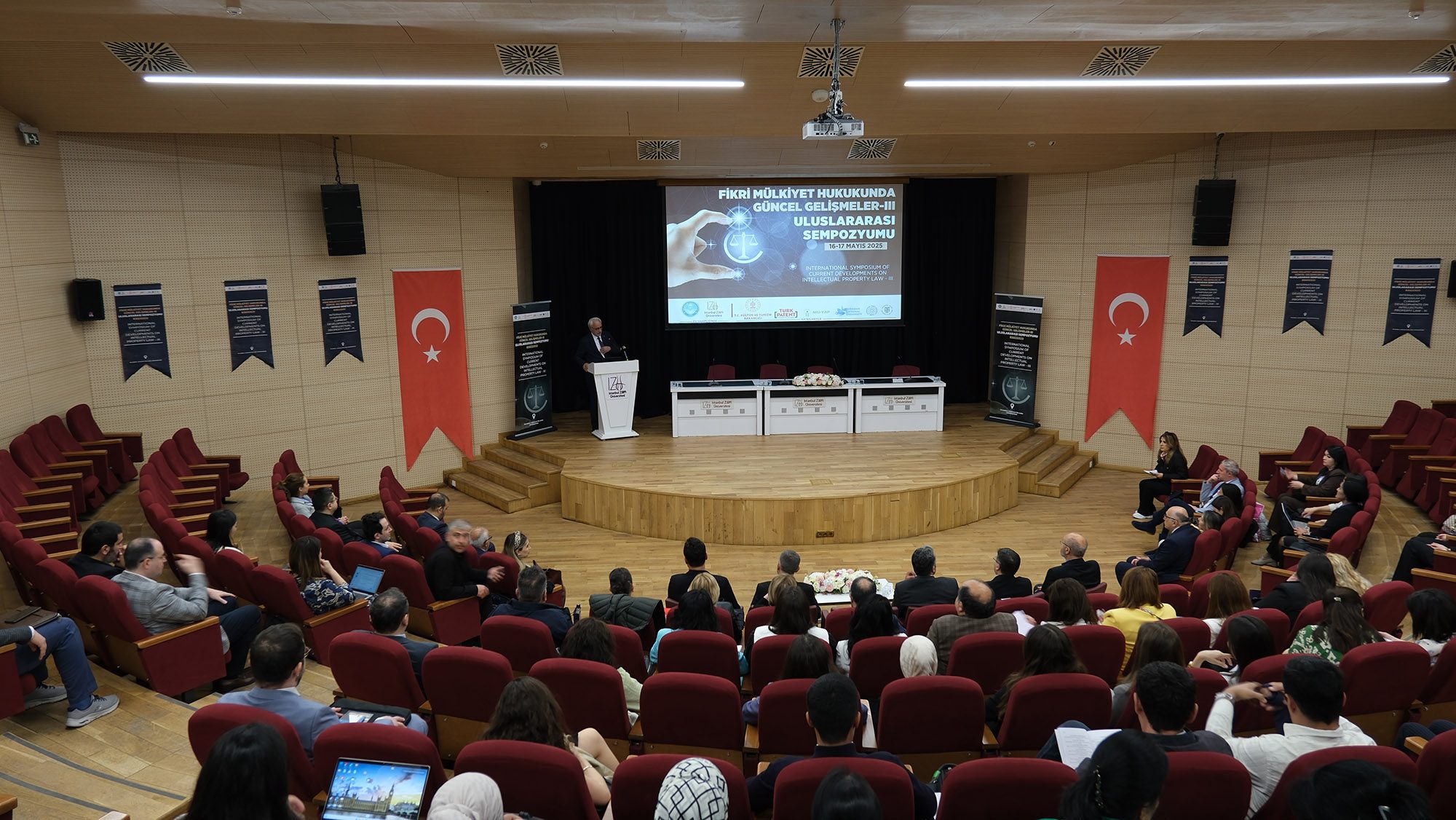 BAÜN Öncülüğünde“3. Fikri Mülkiyet Hukukunda Güncel Gelişmeler Uluslararası Sempozyumu” Başladı 13