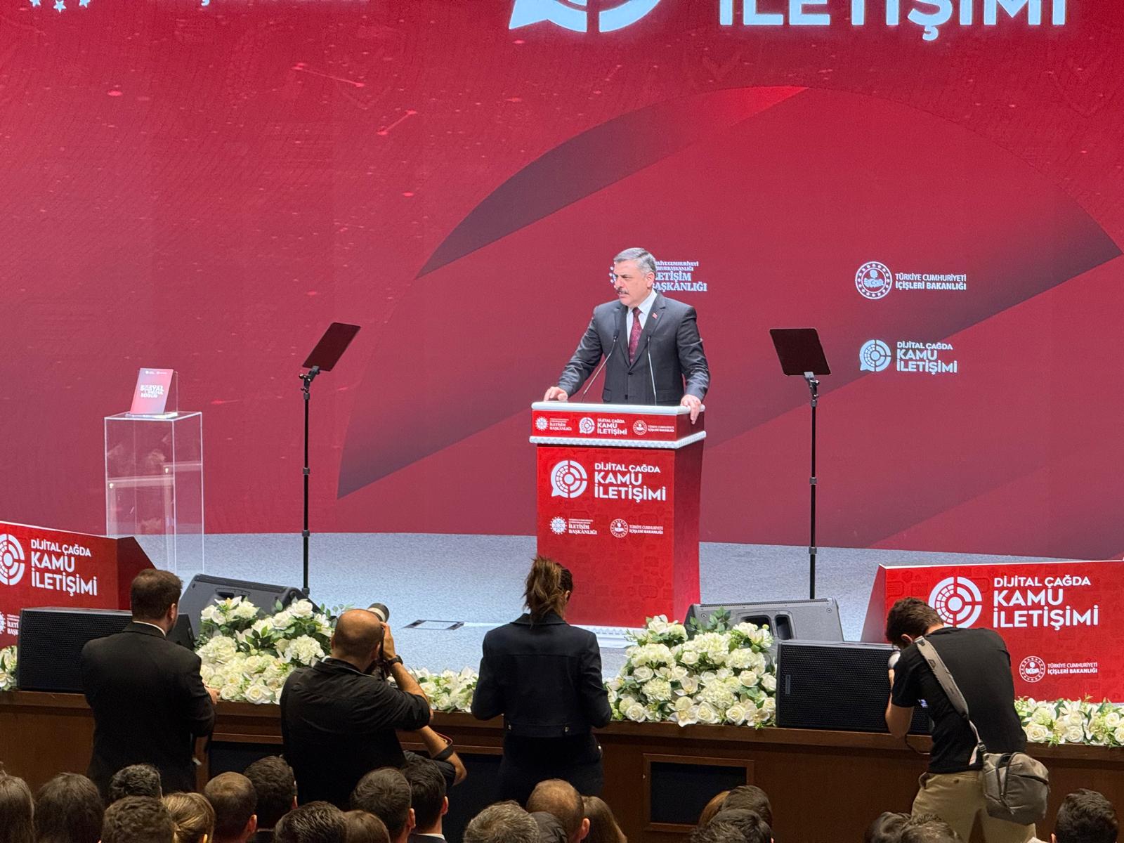 Üniversitemizden “Dijital Çağda Kamu İletişimi” Paneline Katılım 2