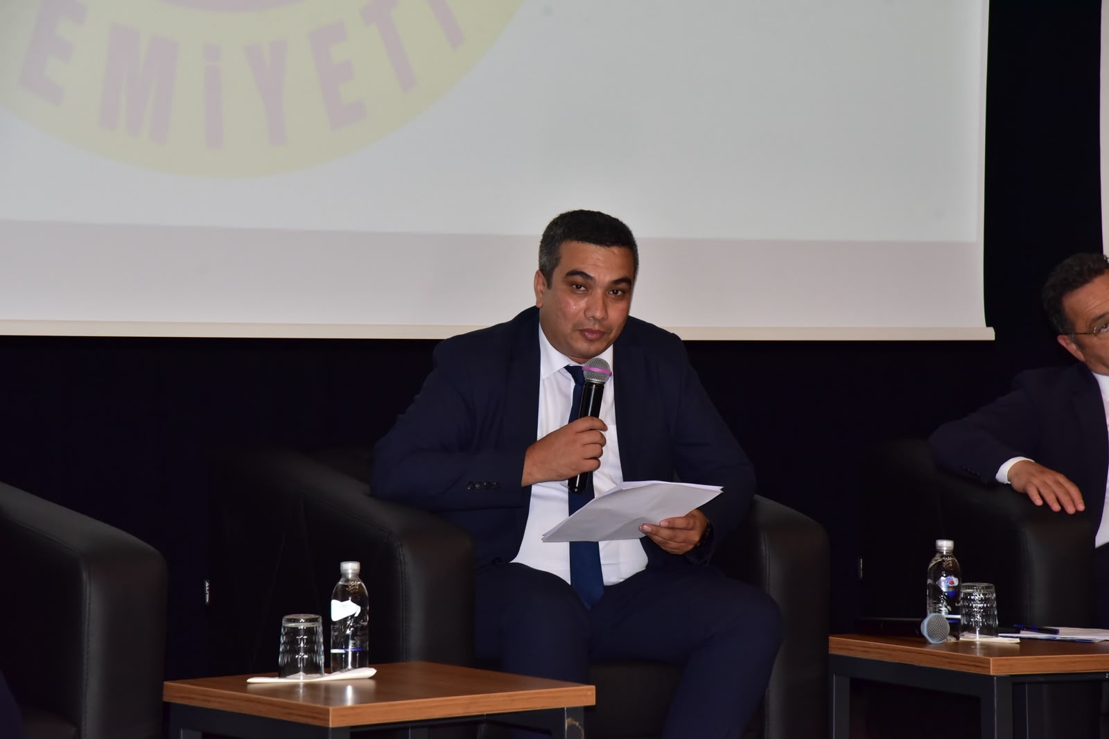 Uluslararası Akademisyen, Gazeteci ve Medya Temsilcileri Forumu” Balıkesir Üniversitesinde Gerçekleştirildi 9
