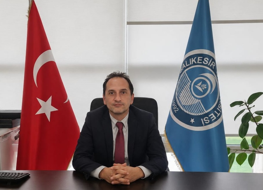Enstitümüz Müdürlüğüne Vekaleten Prof. Dr. Muammer Bezirgan Atandı