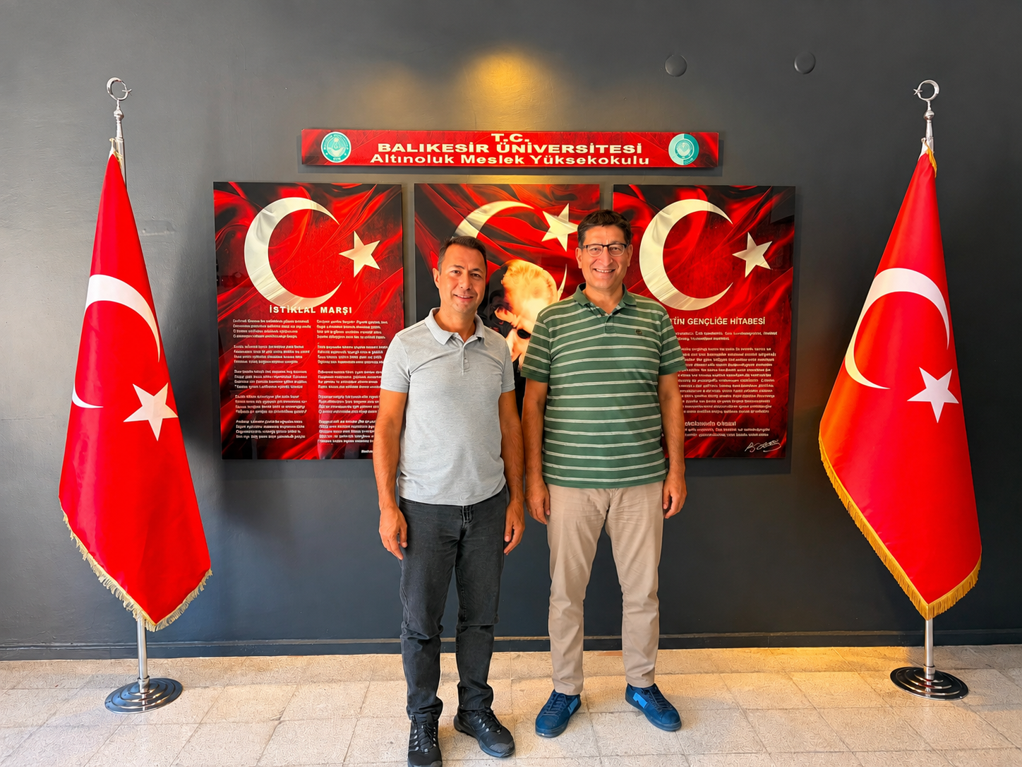 Edremit Sivil Havacılık Yüksekokulu Müdürü Prof. Dr. Mehmet SARIOĞLAN'dan Yüksekokulumuza Ziyaret