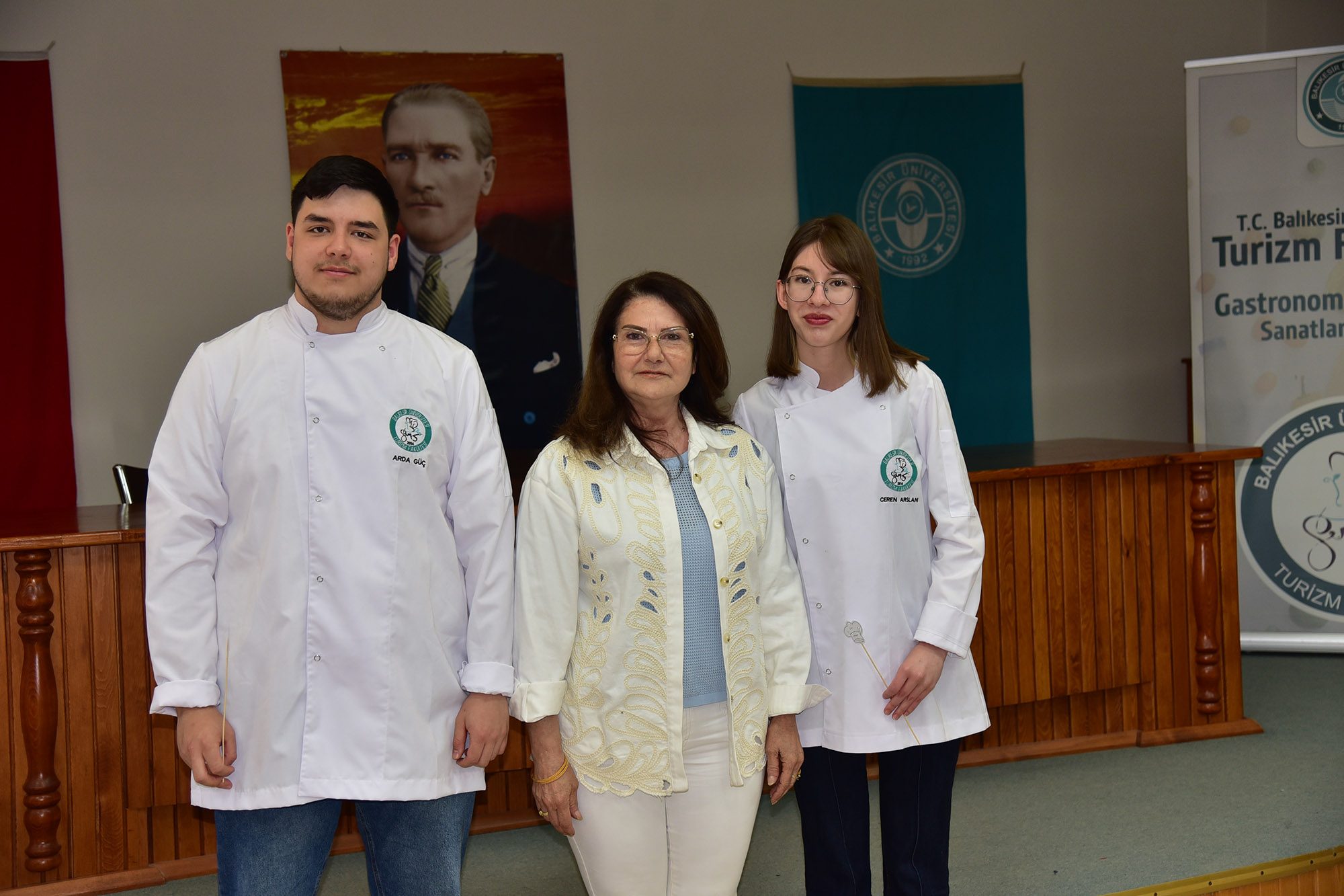 Geleceğin Şefleri Ceketlerini Giydi 3