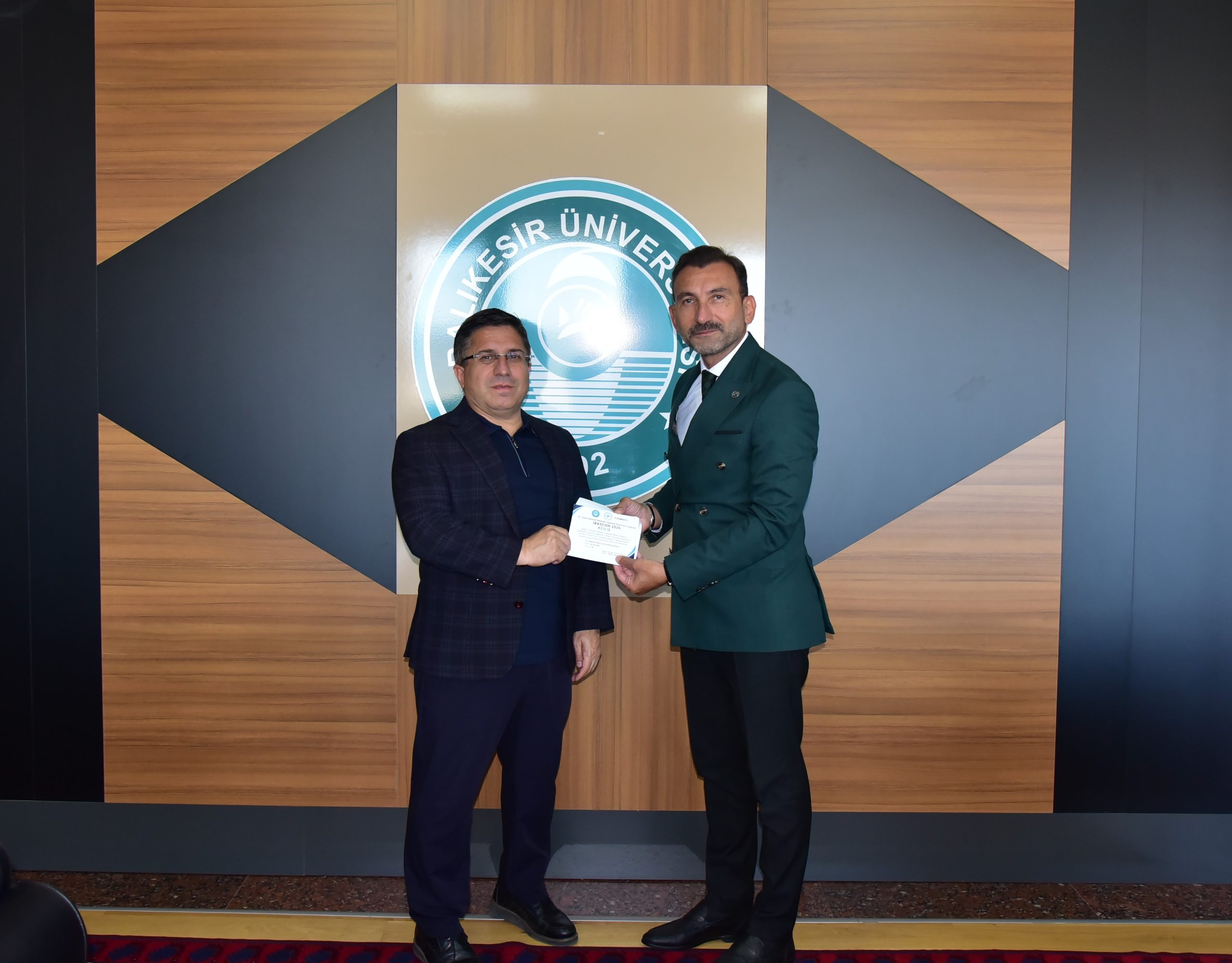 III. Uluslararası Balıkesir Uygulamalı Bilimler Kongresi İçin Rektör Oğurlu’ya Davet