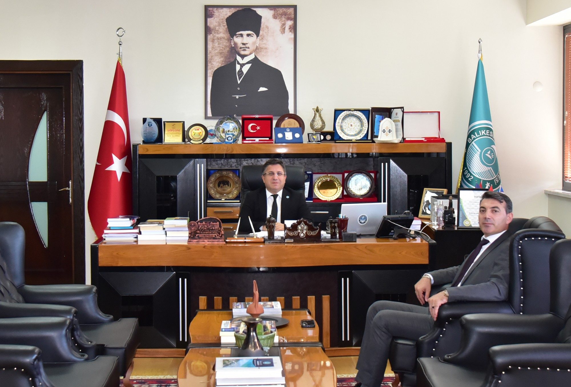 Balıkesir İl Göç İdaresi Müdürü Enes Aksoy’dan Rektör Oğurlu’ya Ziyaret