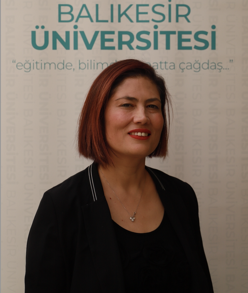 Prof. Dr. Arzu TUNA