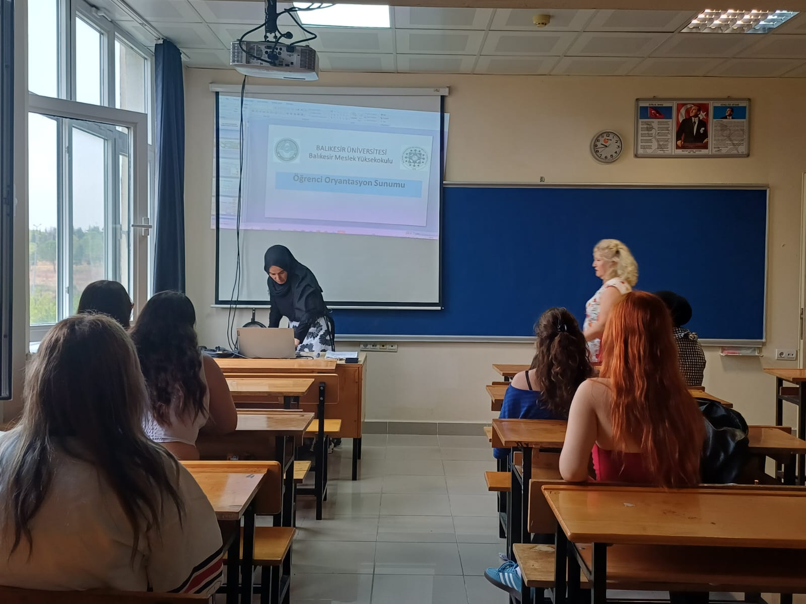 TEKSTİL TEKNOLOJİSİ PROGRAMINDA ORYANTASYON EĞİTİMİ GERÇEKLEŞTİRİLDİ 4