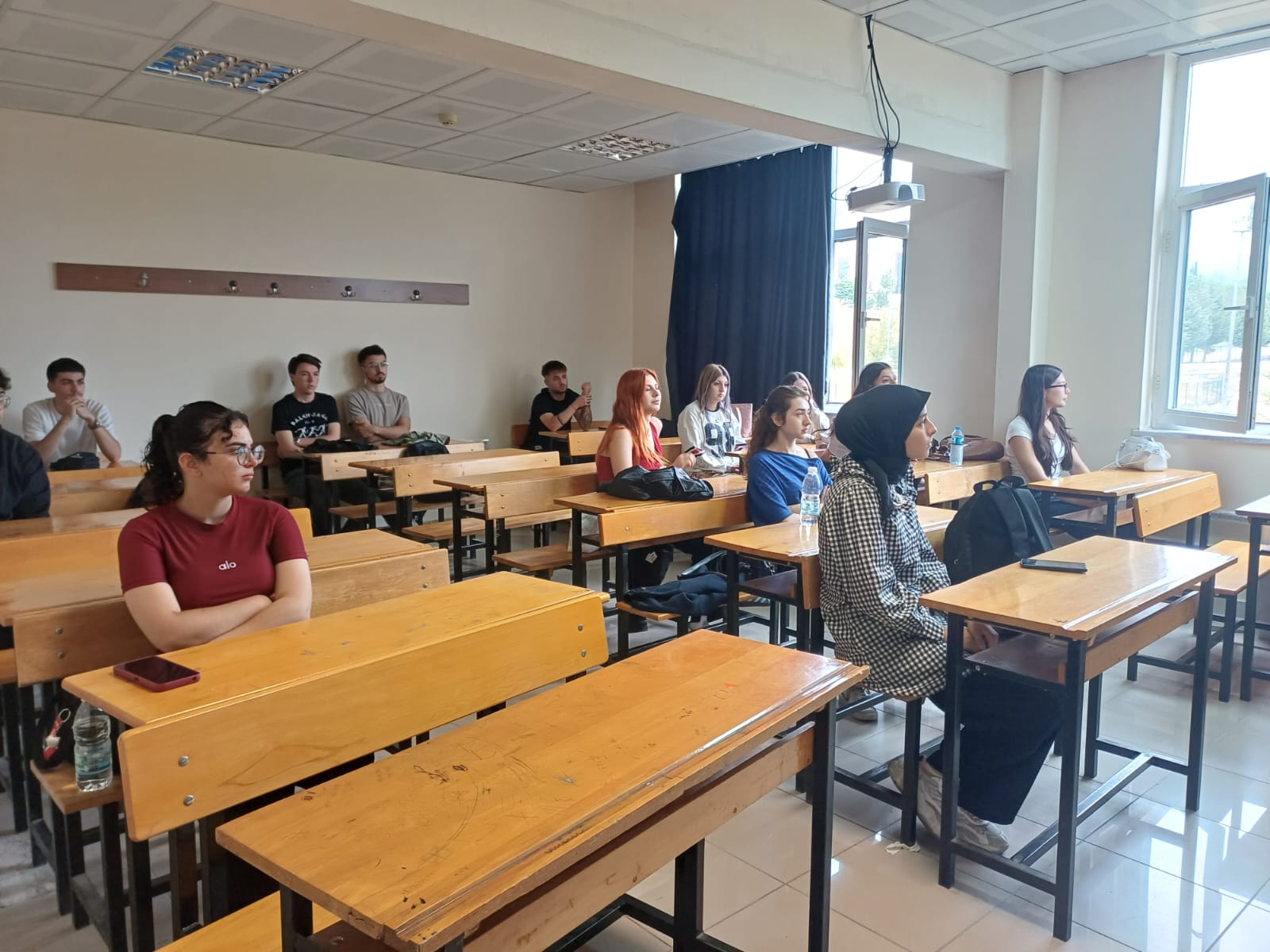 TEKSTİL TEKNOLOJİSİ PROGRAMINDA ORYANTASYON EĞİTİMİ GERÇEKLEŞTİRİLDİ 1