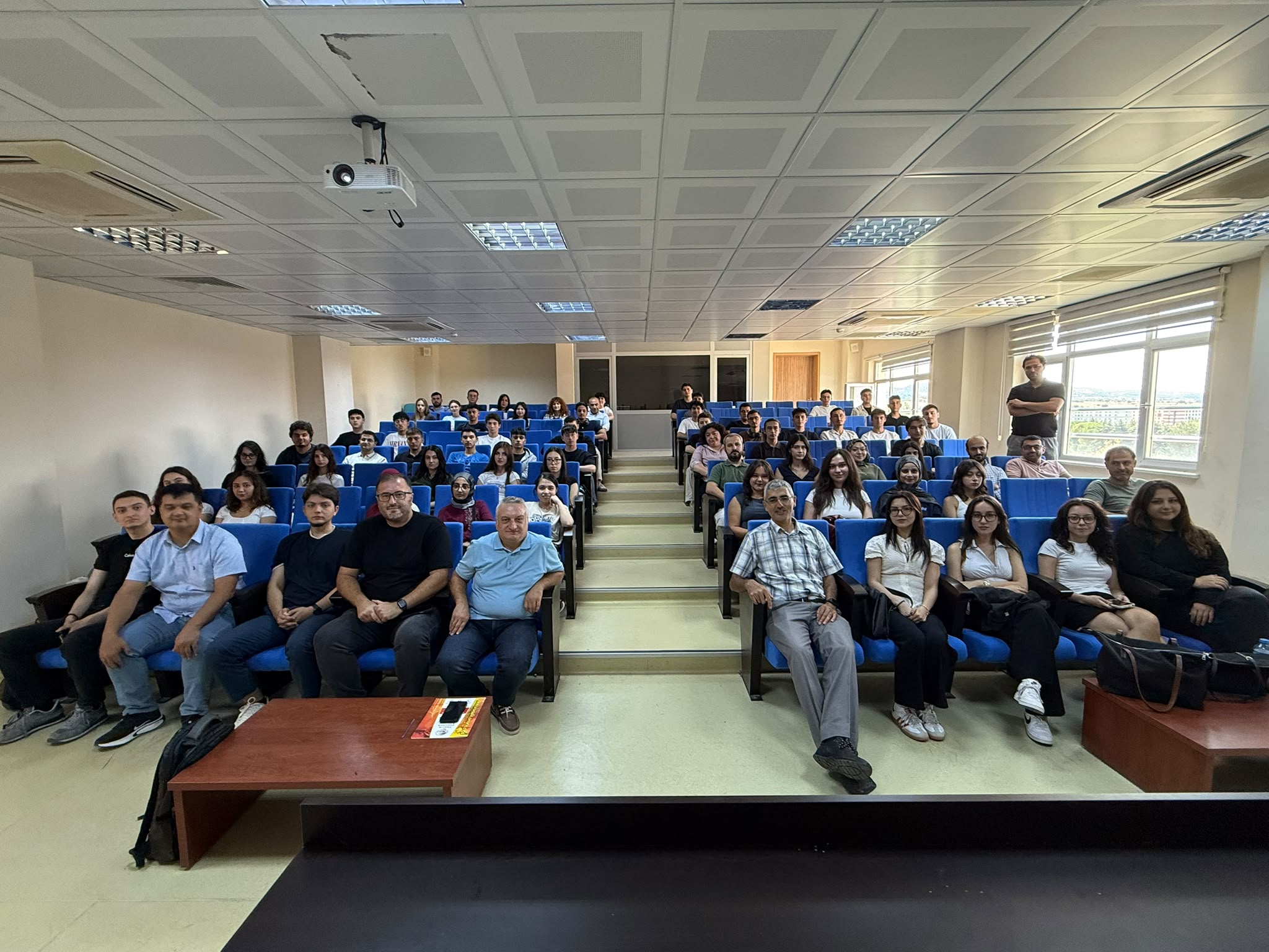 Birinci Sınıf Öğrencilerimize Yönelik Oryantasyon Programı Gerçekleştirildi 7