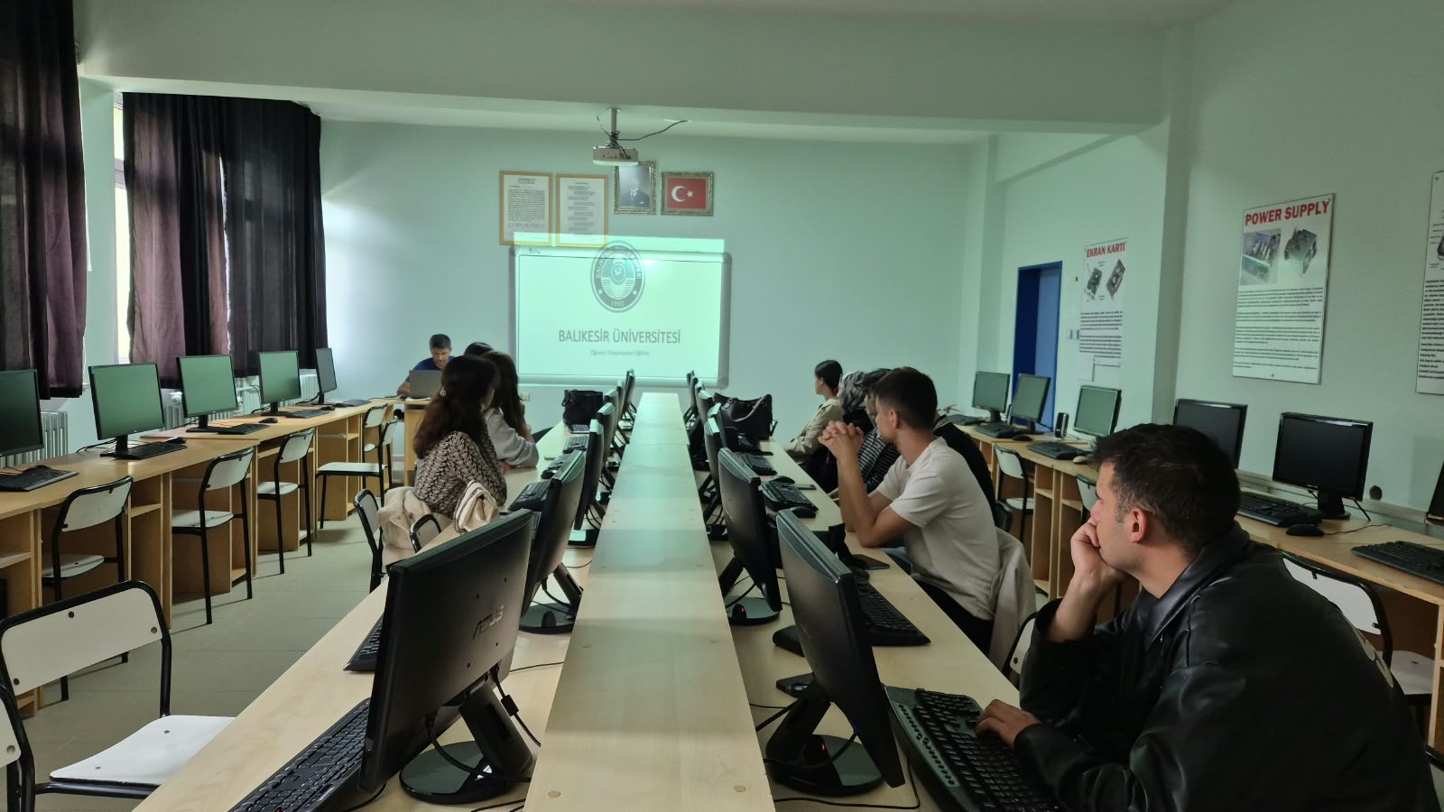 Forestry Department Provided Oryanation Training to First Class Students