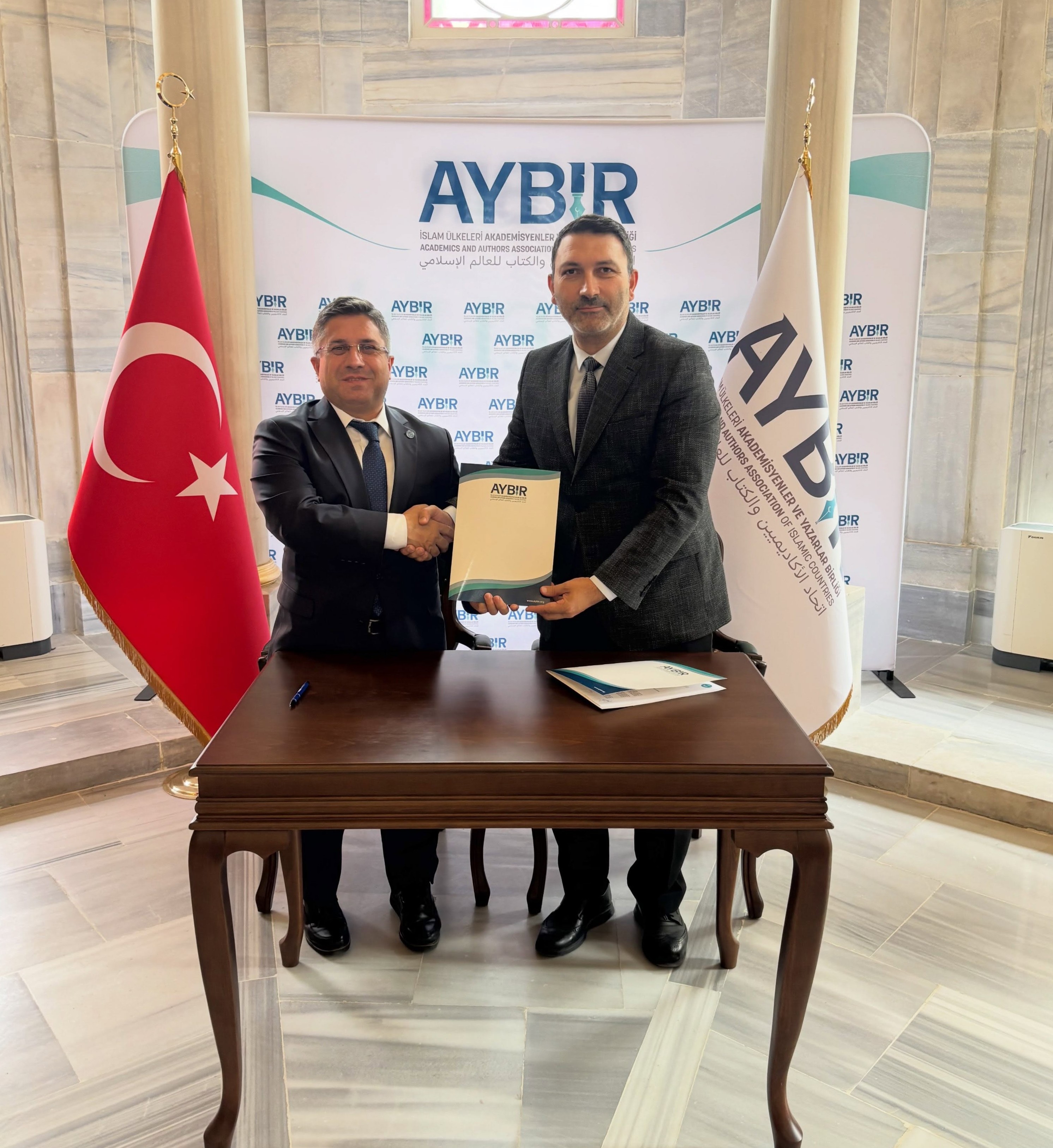 BAÜN ile AYBİR Arasında İş Birliği Protokolü İmzalandı 2