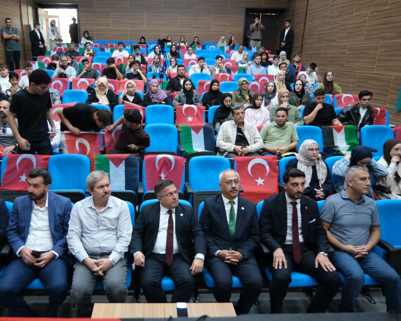 BAÜN’de Gazze İçin Bilim Kafe: Eğitimden Rehabilitasyona Gazze İçin Çözüm Arayışı 2