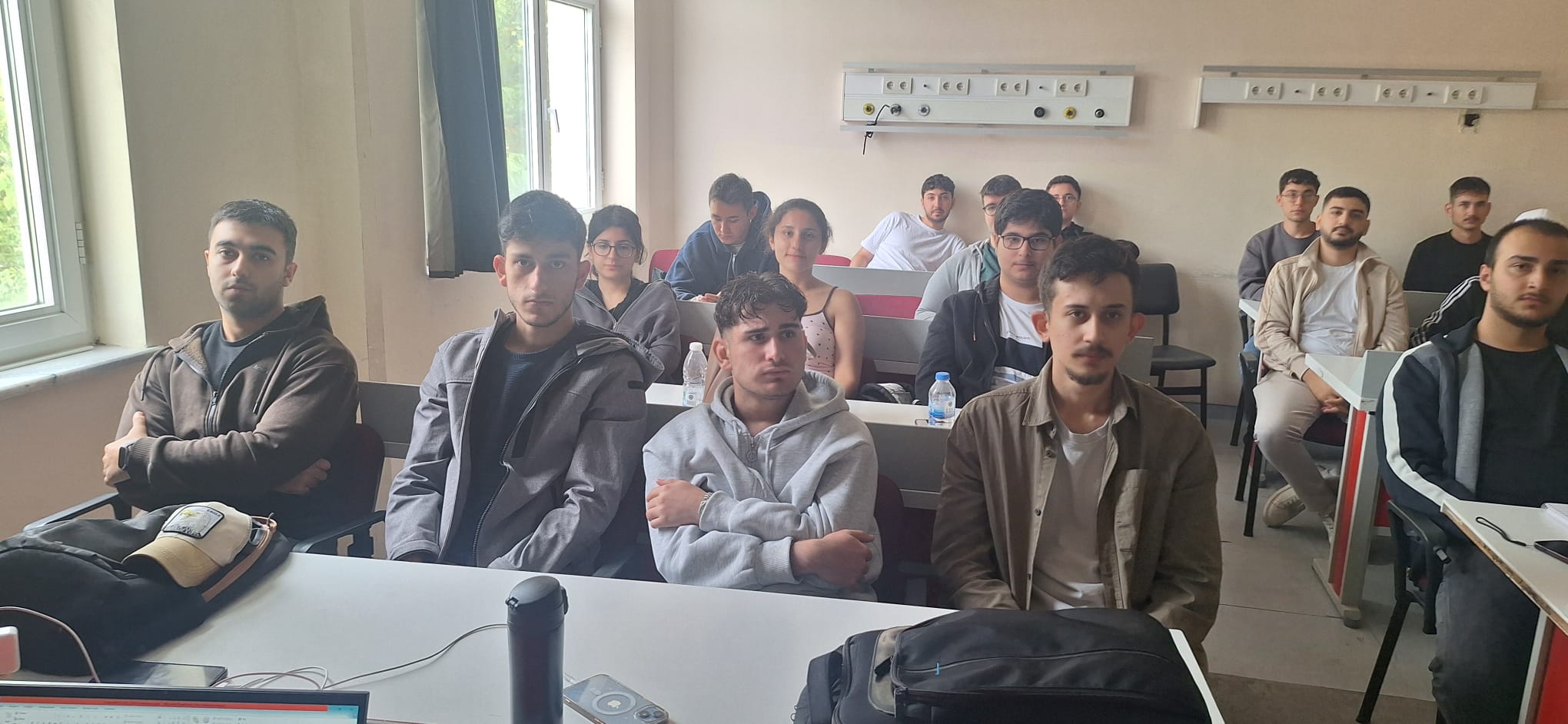 Elektronik ve Otomasyon Bölümümüzde Oryantasyon Eğitimi Gerçekleştirildi 6