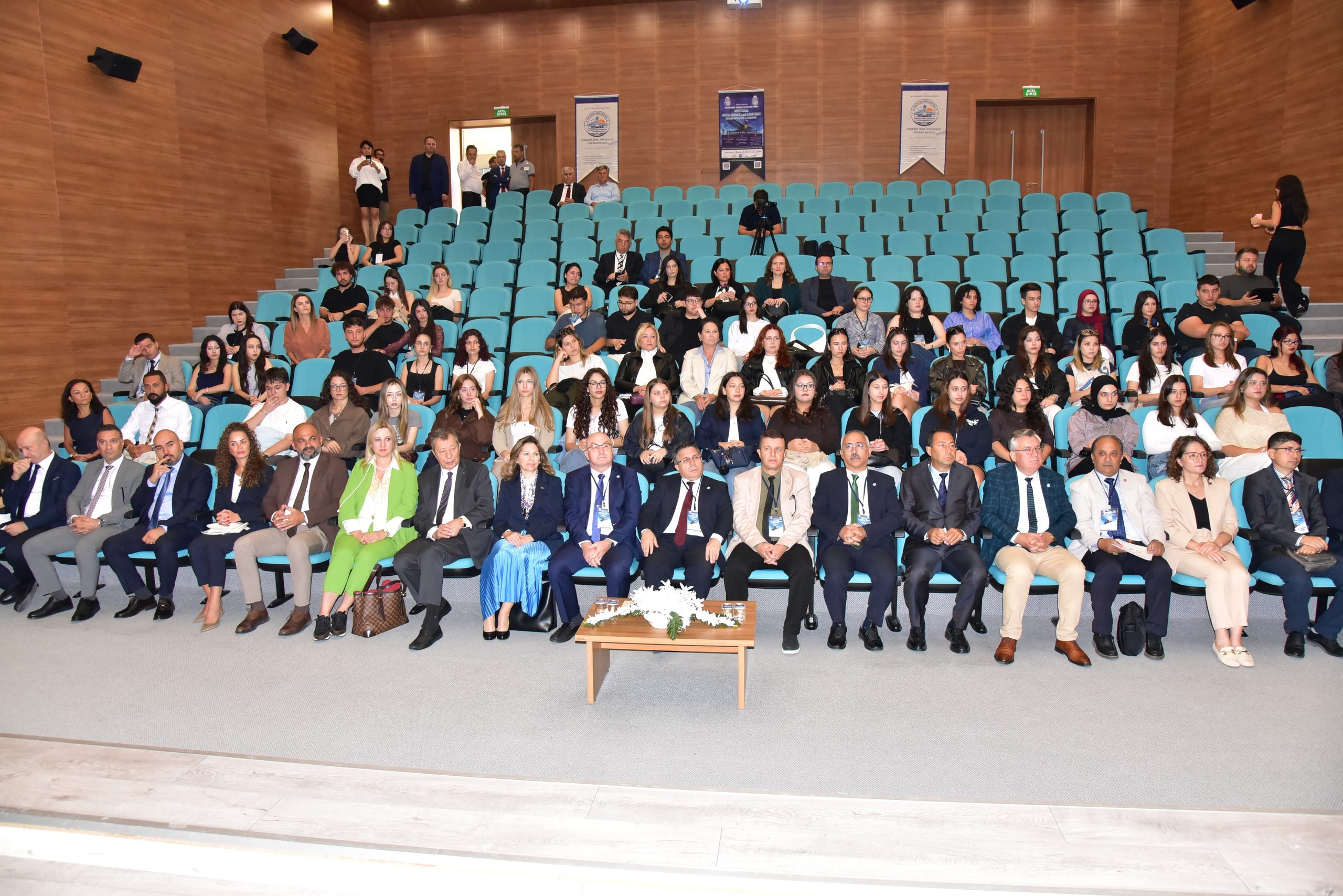 Sivil Havacılığın Geleceği BAÜN’de Masaya Yatırıldı: Uluslararası Havacılık Sempozyumu Yapıldı 1