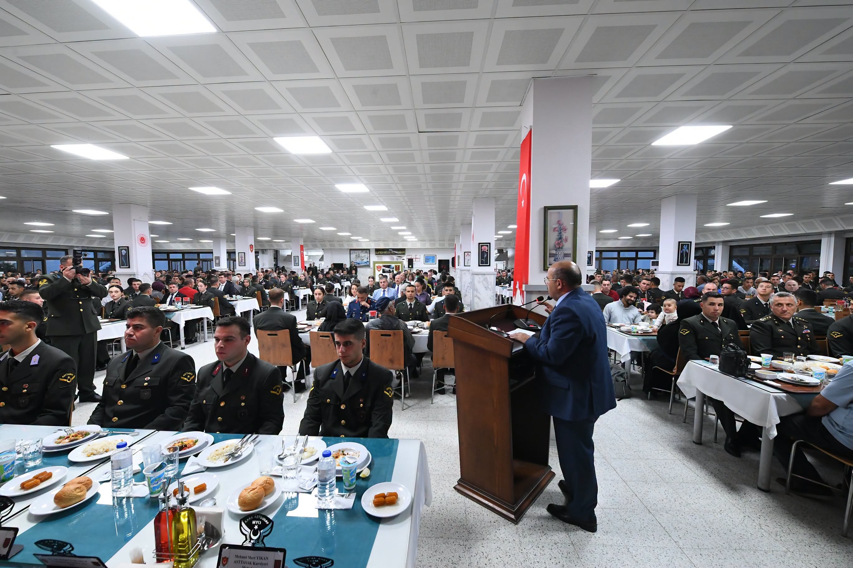 Rektör Oğurlu, Gaziler Günü Programına Katıldı 2