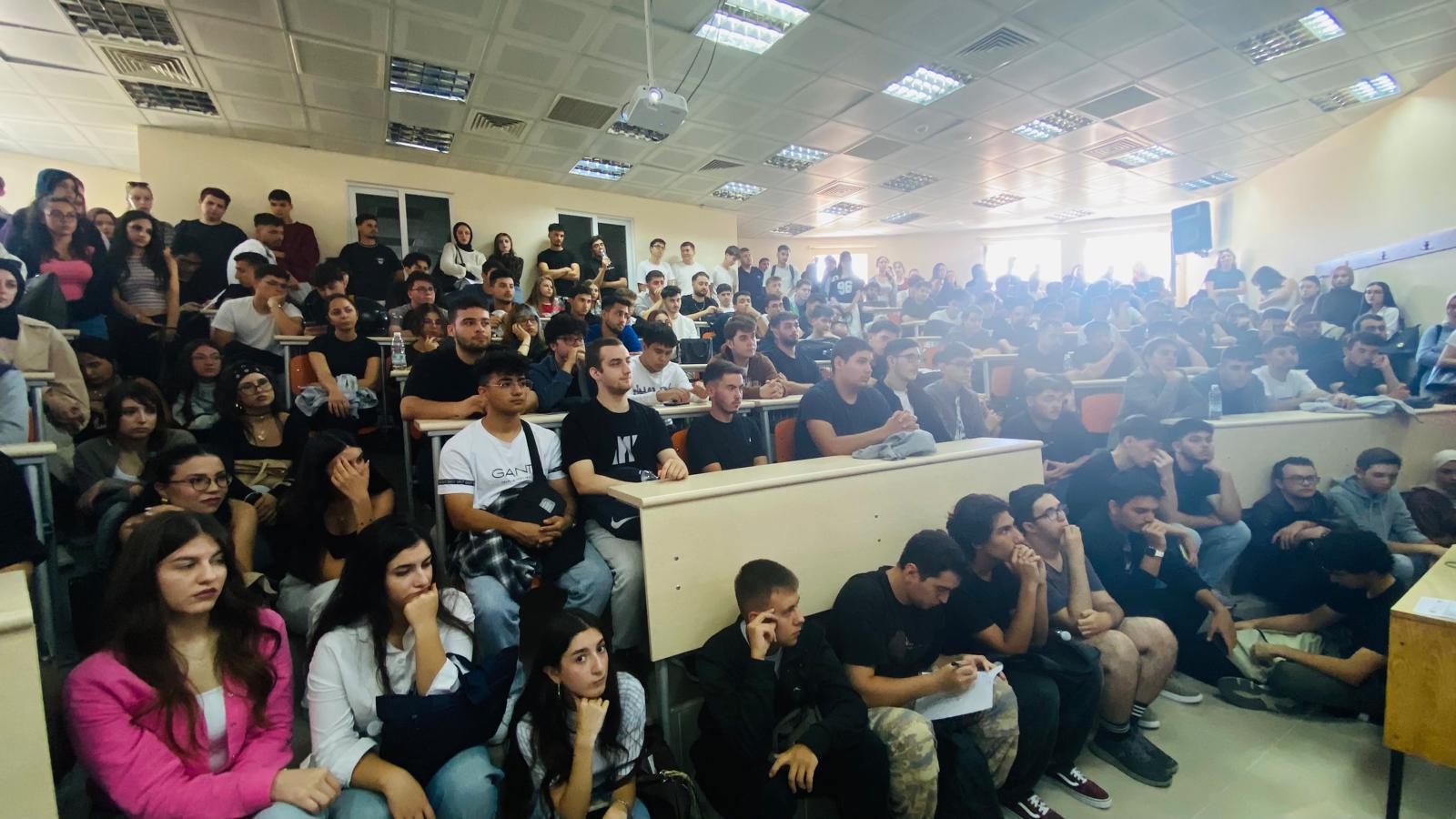 Balıkesir Meslek Yüksekokulunda Birinci Sınıf Öğrencilerine Yönelik Oryantasyon Eğitimi Gerçekleştirildi 8