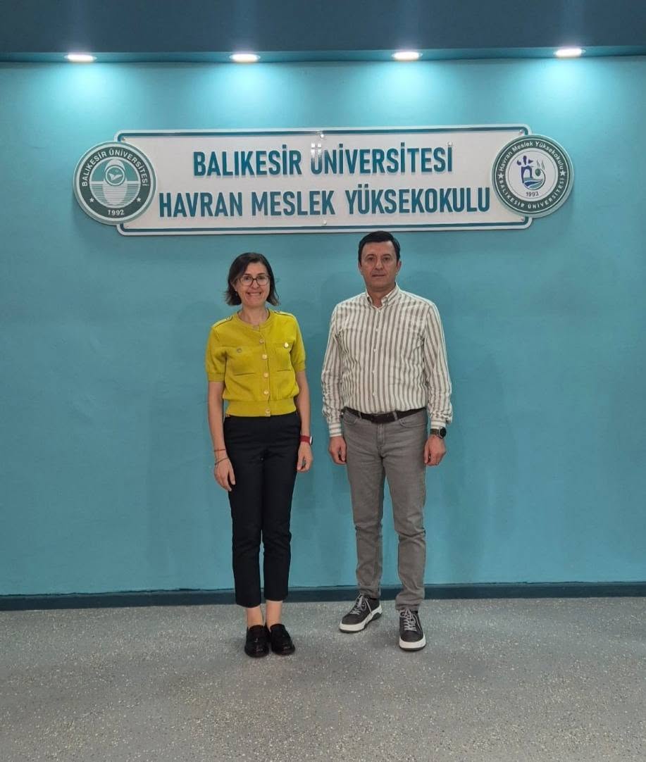 Havran Meslek Yüksekokulu Müdürü  Dr.Öğr.Üyesi İsmail ATABAY' a Nezaket Ziyareti