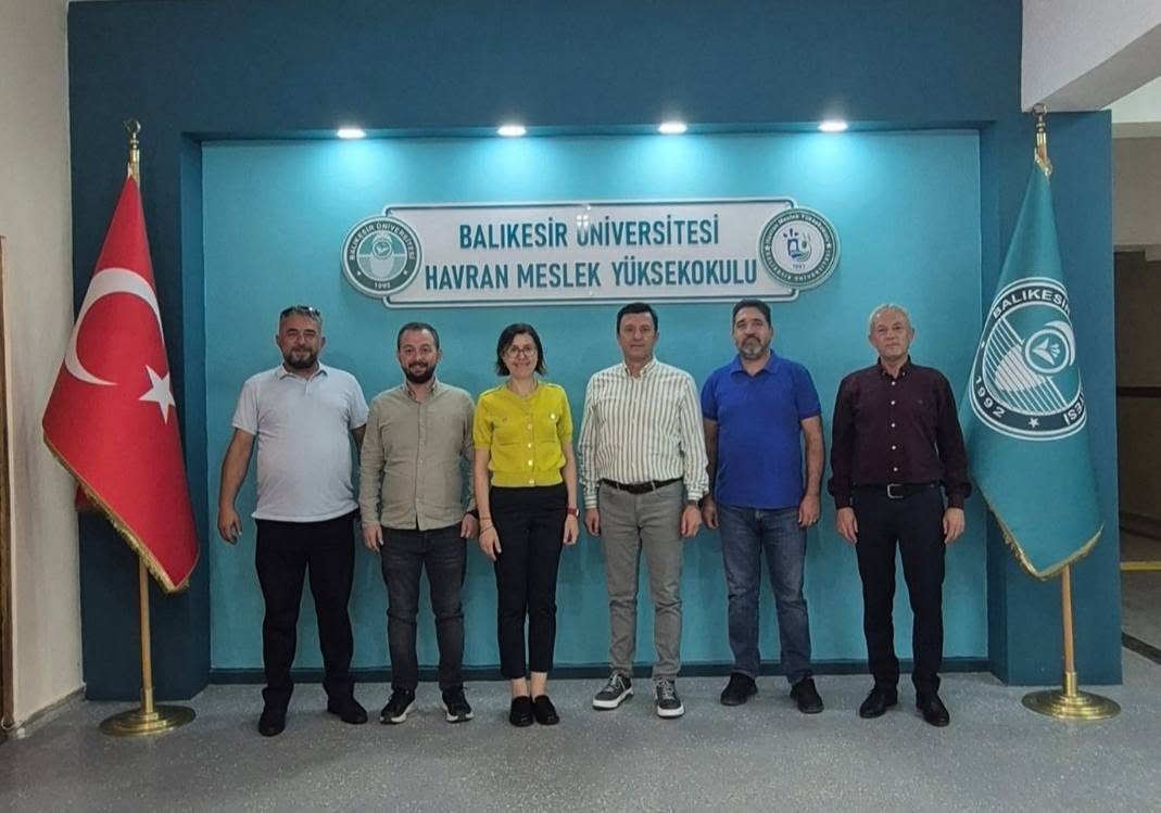 Havran Meslek Yüksekokulu Müdürü  Dr.Öğr.Üyesi İsmail ATABAY' a Nezaket Ziyareti 2