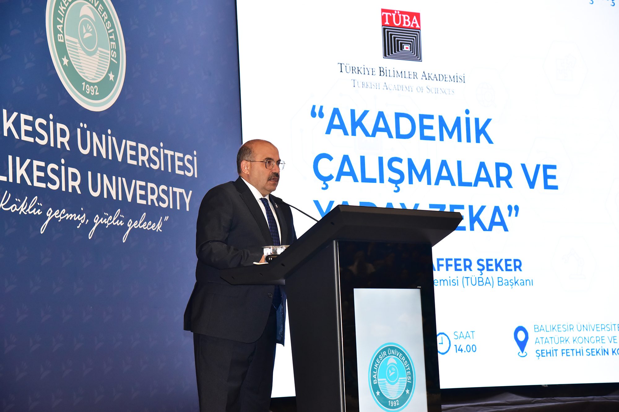 Balıkesir Üniversitesinde 2026-2027 Akademik Yılı Açılış Töreni Gerçekleştirildi: İlk Dersi TÜBA Başkanı Prof. Dr. Muzaffer Şeker Verdi 7