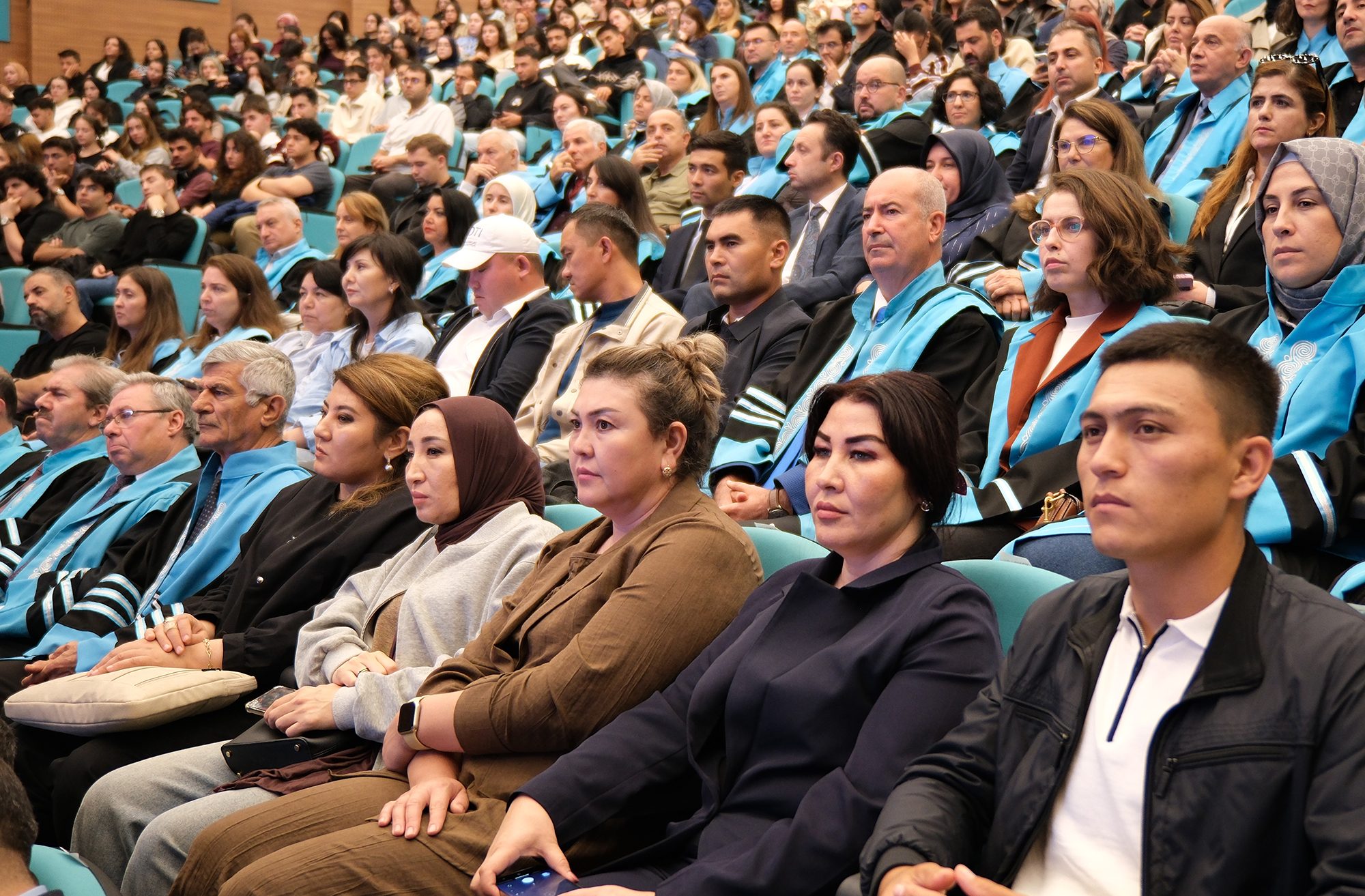 Balıkesir Üniversitesinde 2026-2027 Akademik Yılı Açılış Töreni Gerçekleştirildi: İlk Dersi TÜBA Başkanı Prof. Dr. Muzaffer Şeker Verdi 12