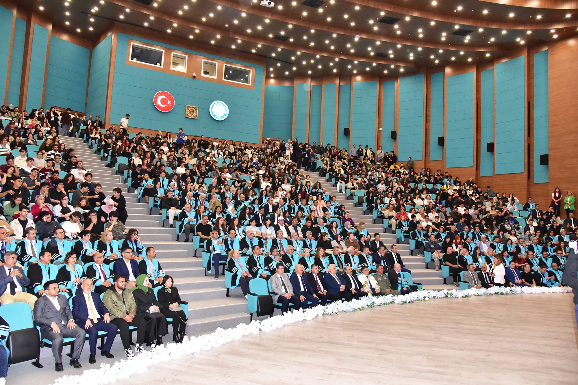 Balıkesir Üniversitesinde 2026-2027 Akademik Yılı Açılış Töreni Gerçekleştirildi: İlk Dersi TÜBA Başkanı Prof. Dr. Muzaffer Şeker Verdi 2