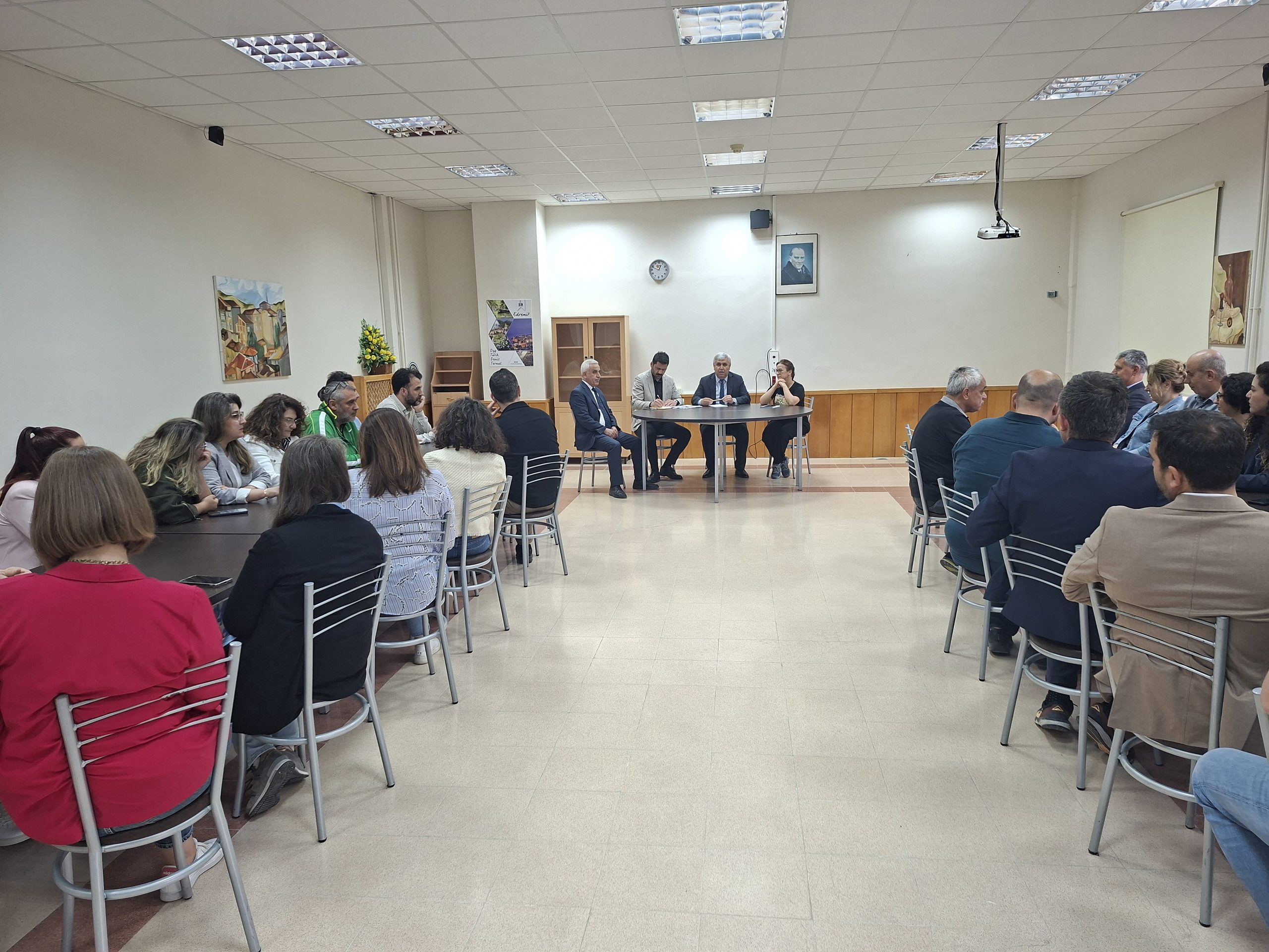 Akademik Kurul Toplantısı Gerçekleştirildi