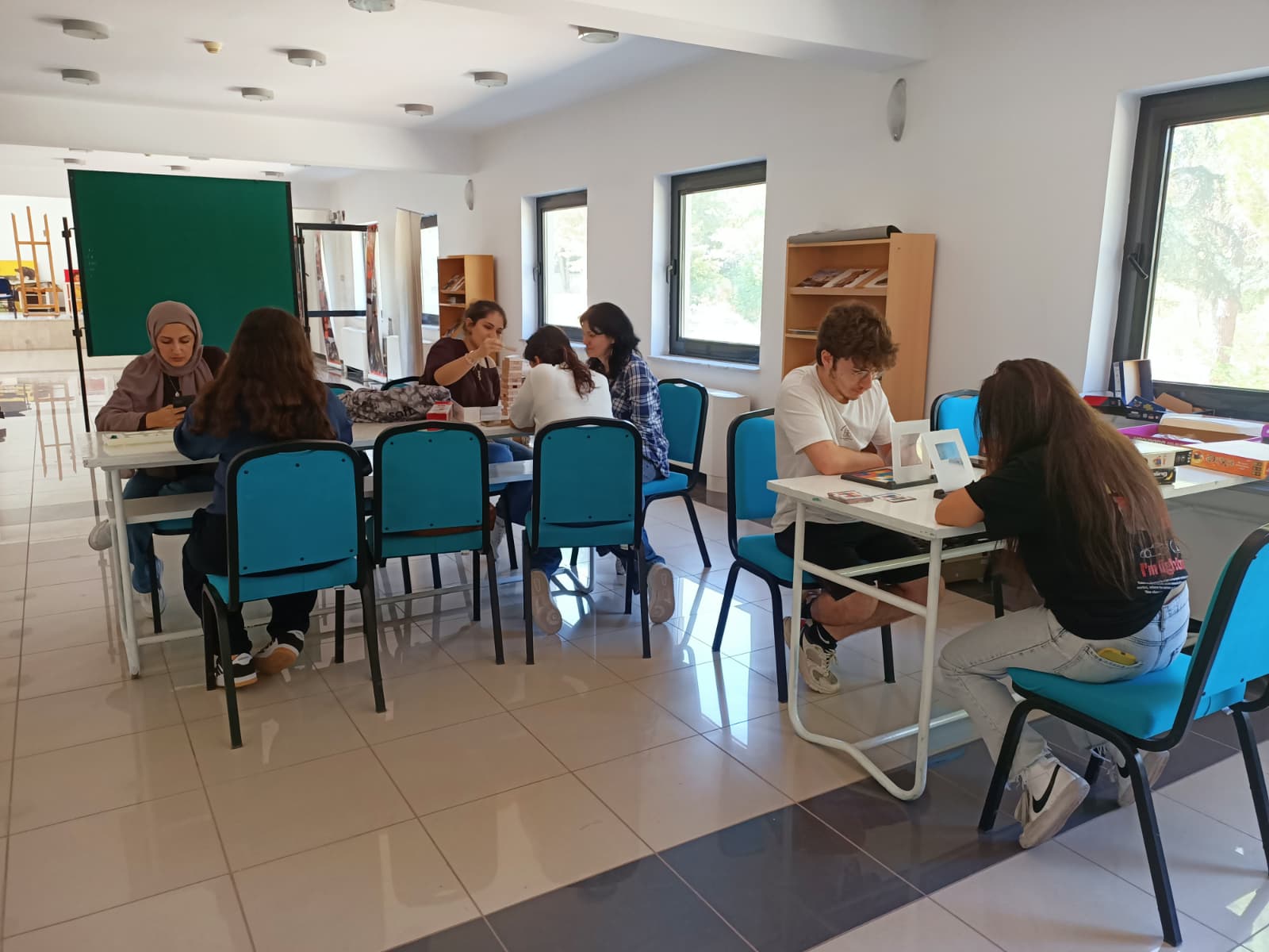 Resim Bölümü'nün Birinci Sınıf Öğrencileri Oryantasyon Programında Bir Araya Geldi. 8