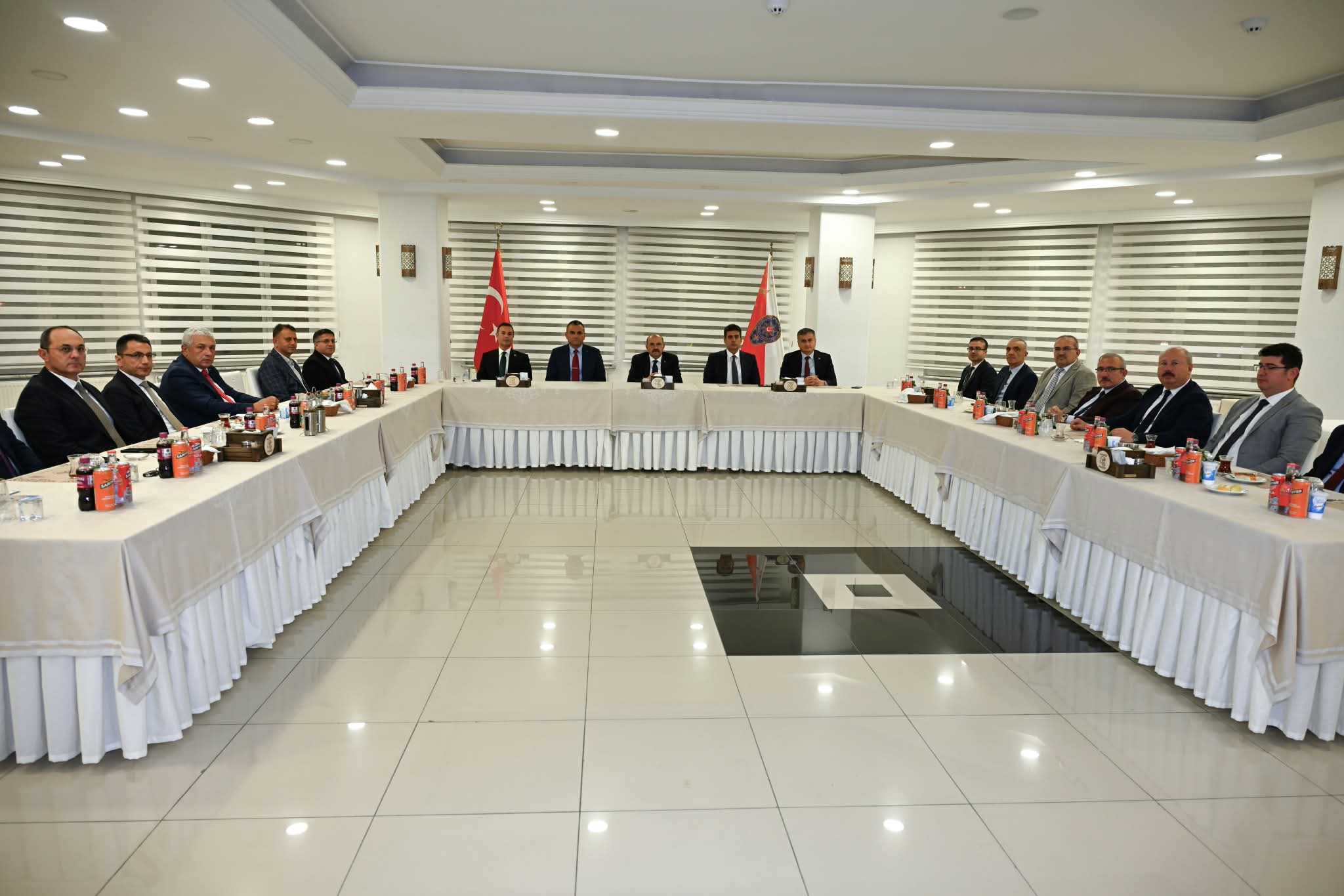 Rektör Oğurlu, İl Emniyet Müdürü Şükrü Yaman İçin Düzenlenen Veda Programına Katıldı 2